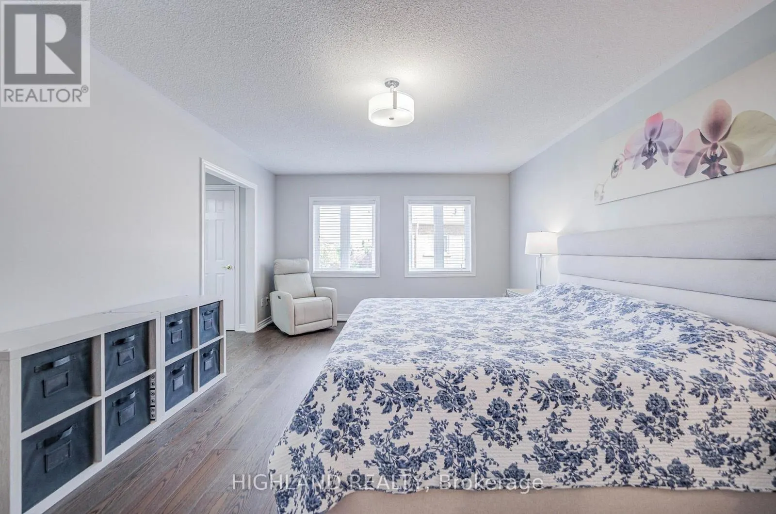 3175 ROBERT BROWN BOULEVARD