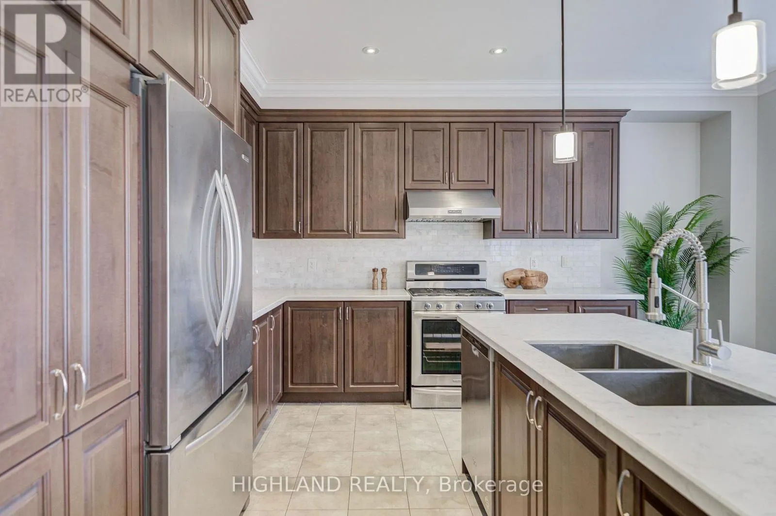 3175 ROBERT BROWN BOULEVARD