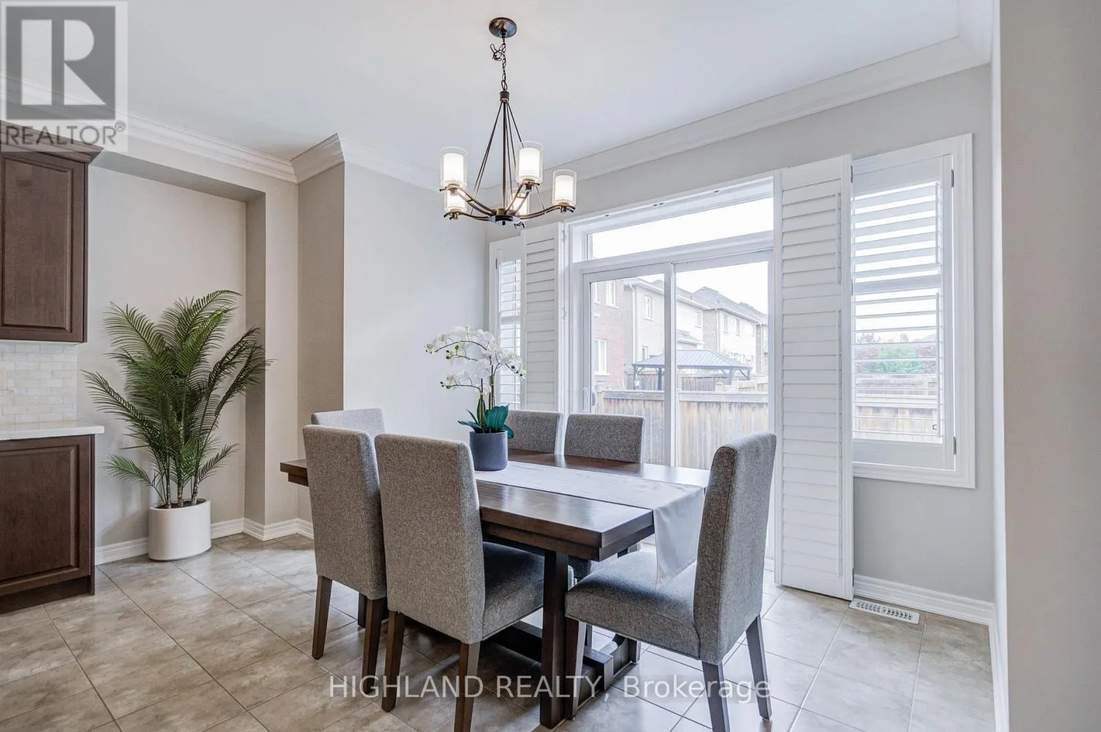3175 ROBERT BROWN BOULEVARD