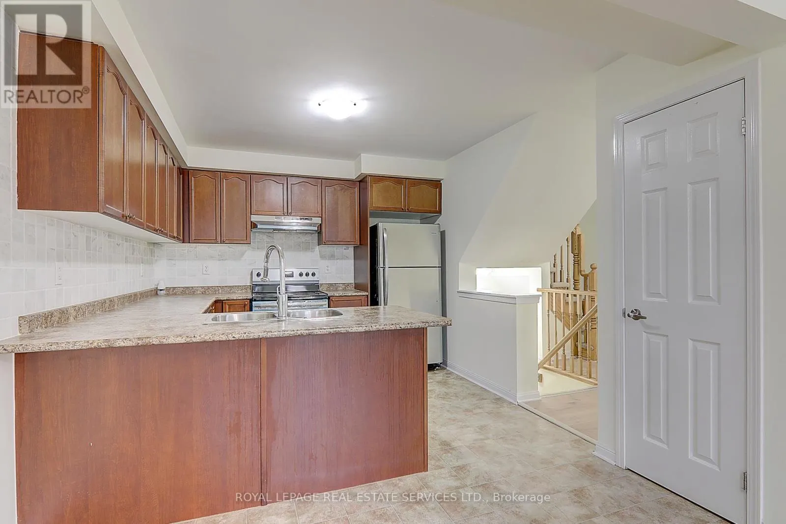 3047 DEWRIDGE AVENUE