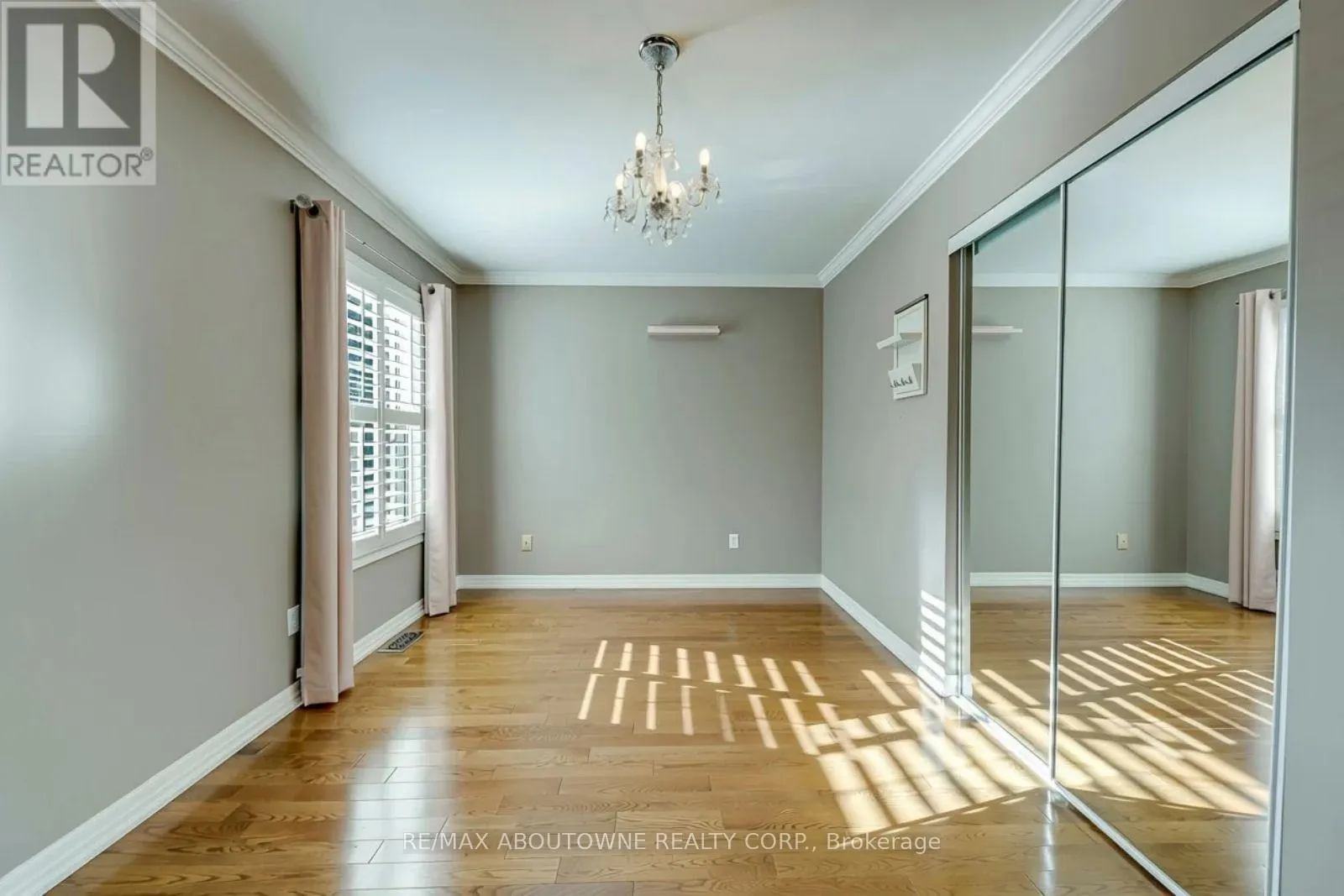 241 LEXINGTON ROAD