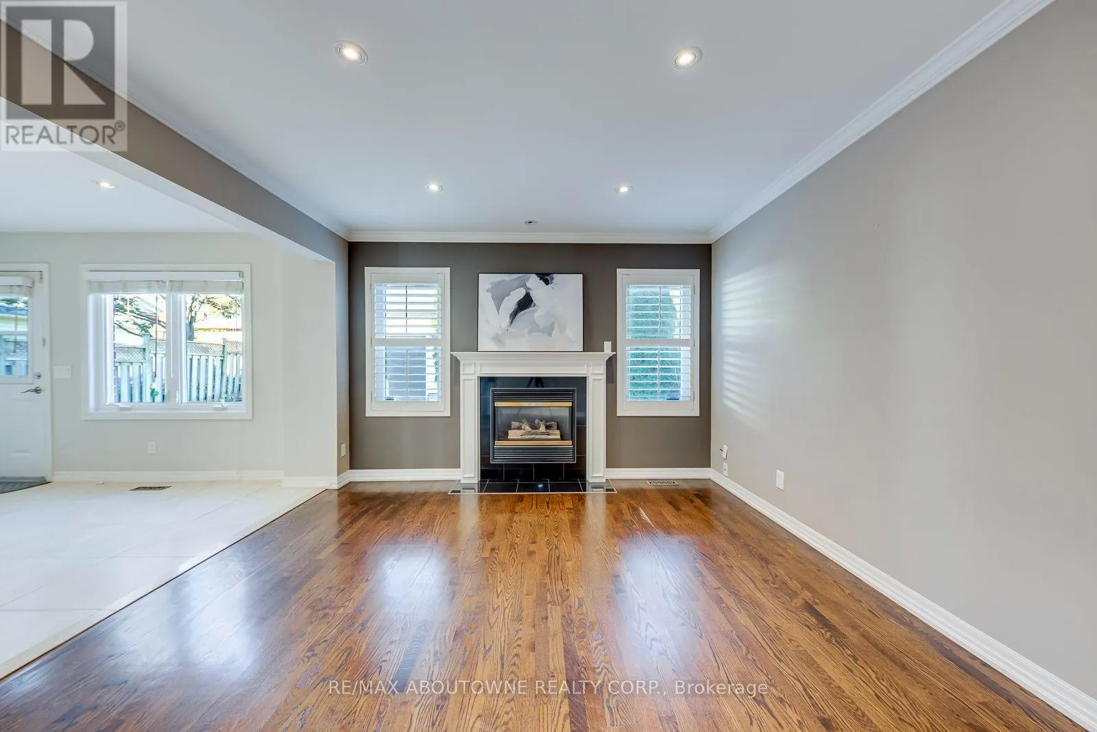 241 LEXINGTON ROAD