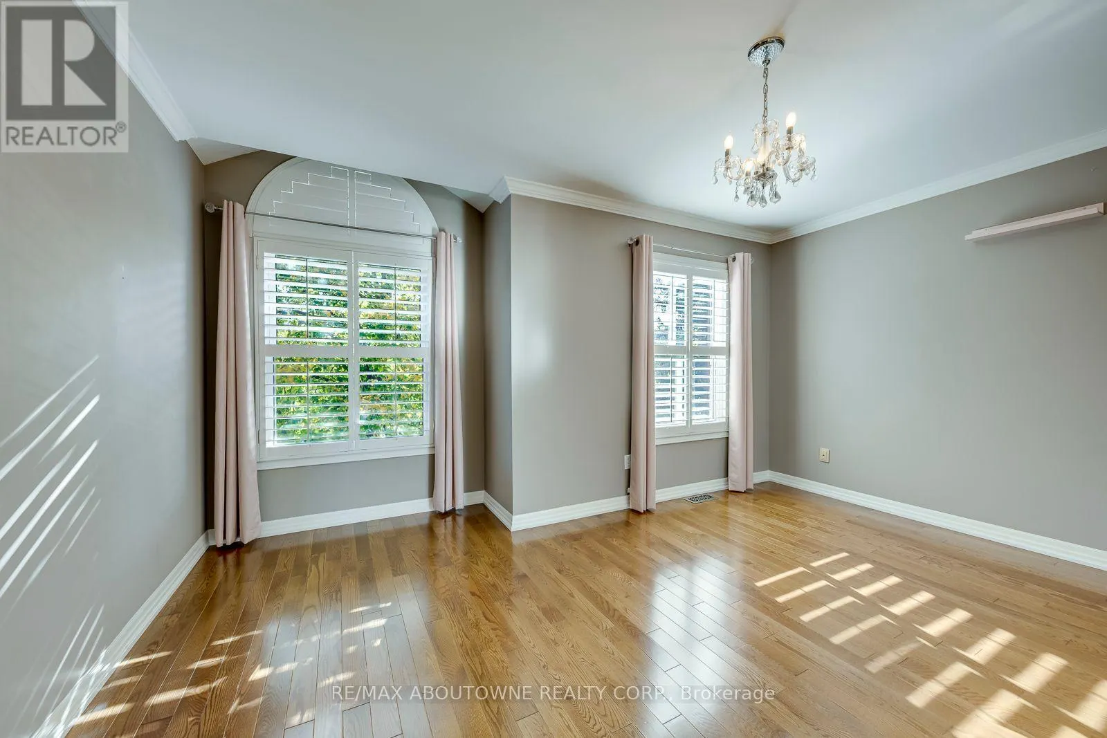241 LEXINGTON ROAD