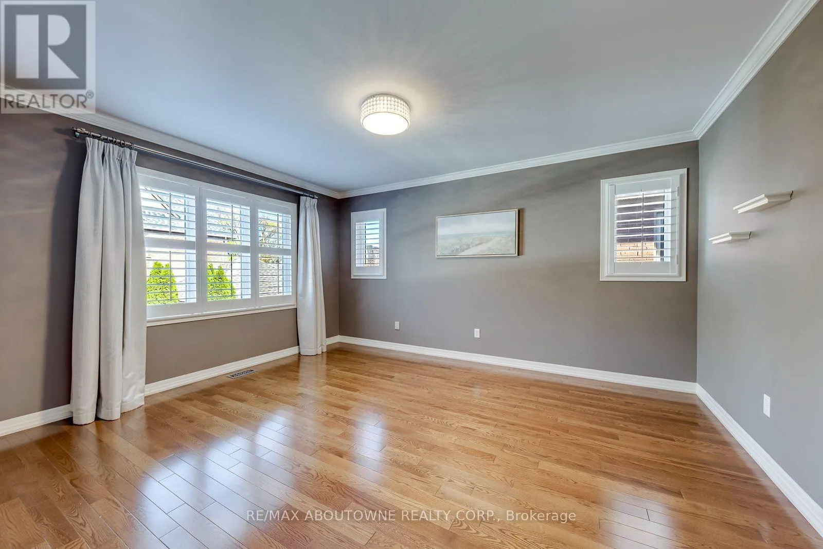 241 LEXINGTON ROAD