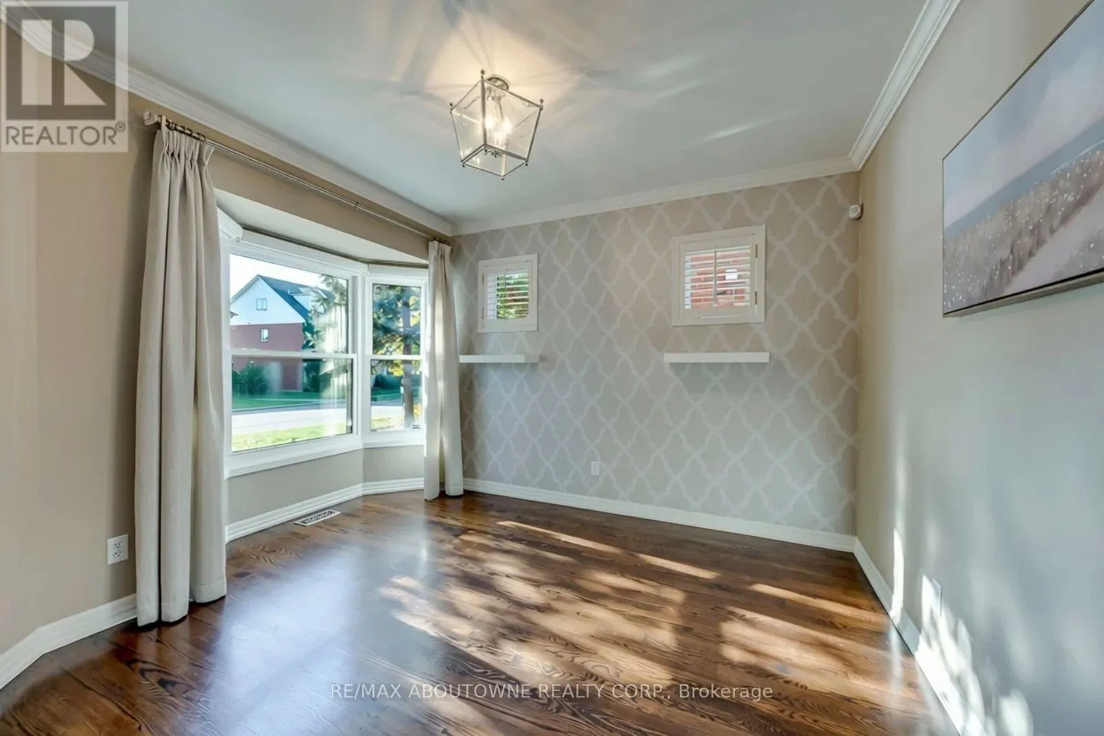 241 LEXINGTON ROAD
