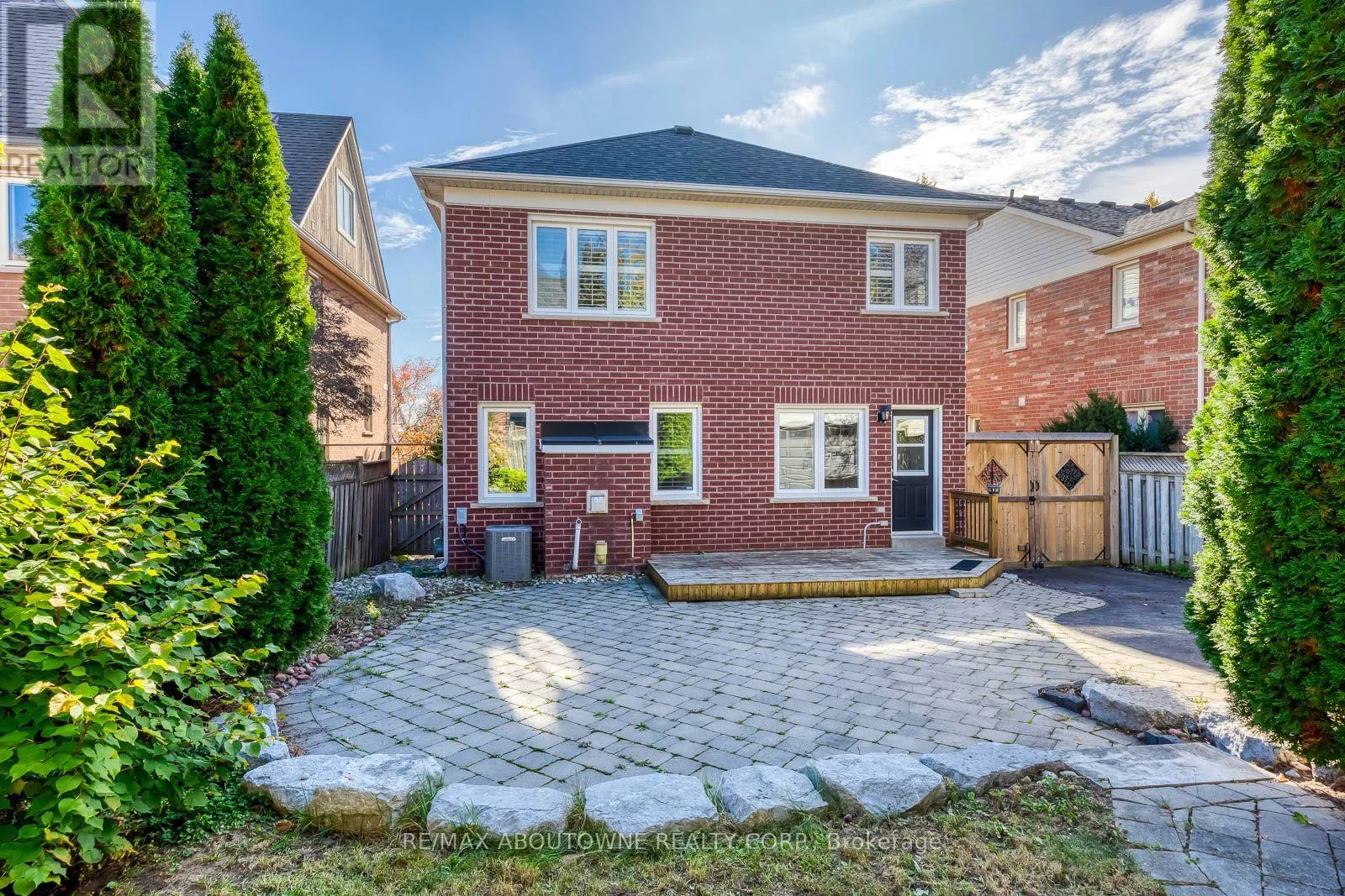241 LEXINGTON ROAD