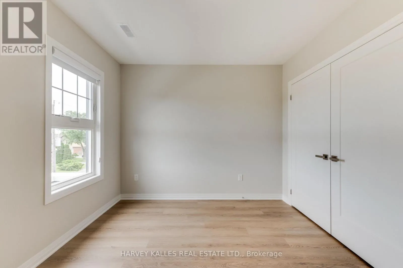 2 - 165 SPALDING ROAD