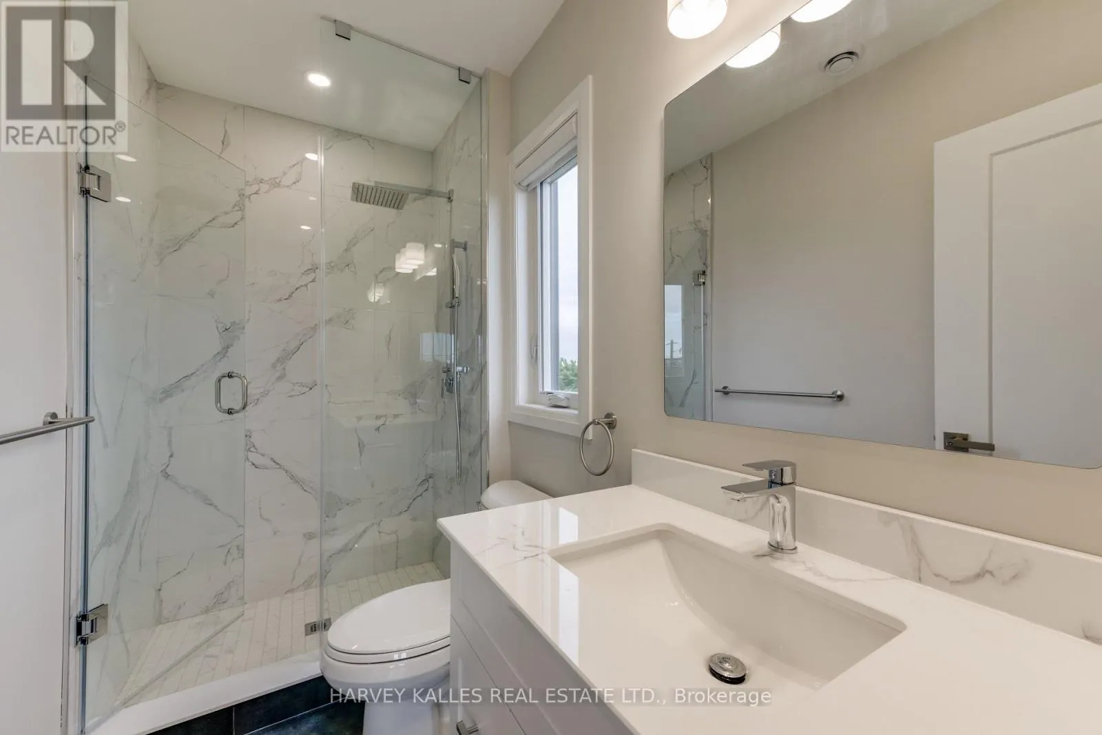 2 - 165 SPALDING ROAD