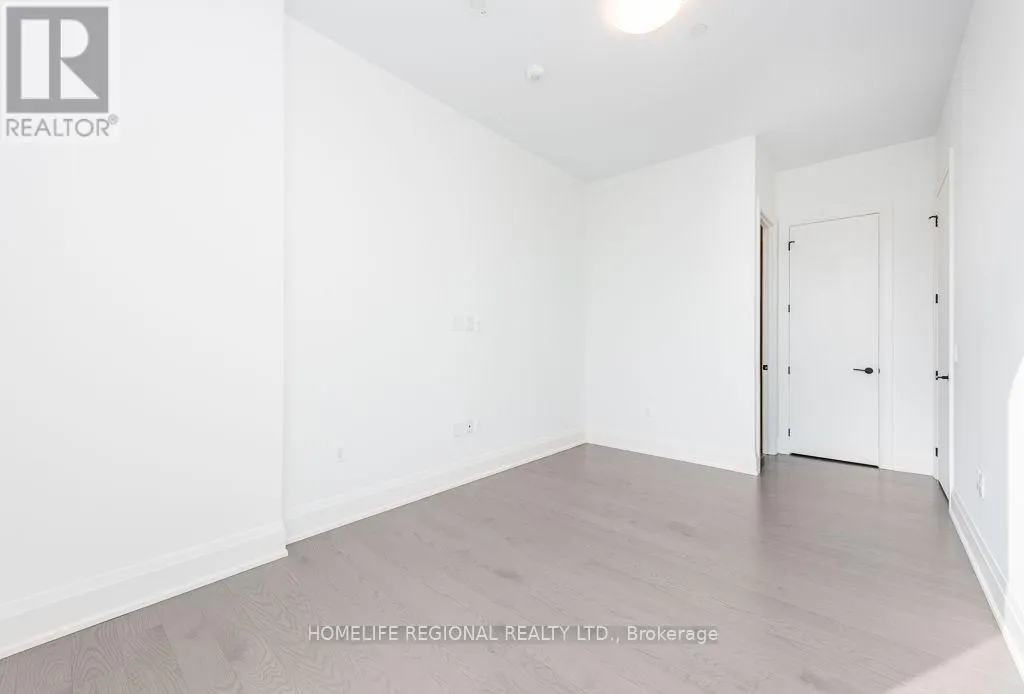 101 - 55 PORT STREET E