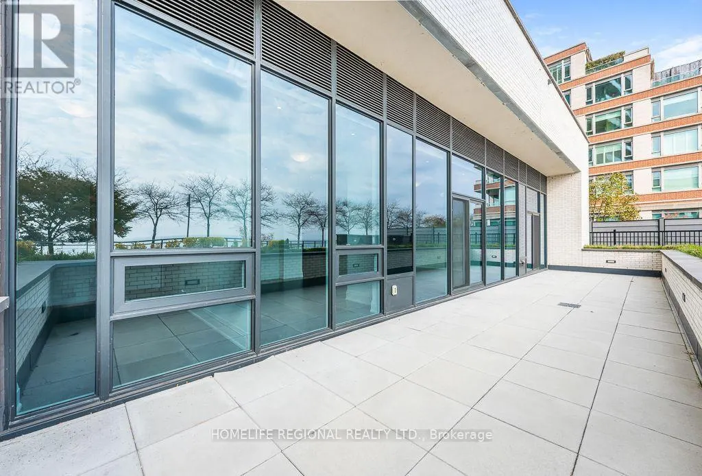 101 - 55 PORT STREET E