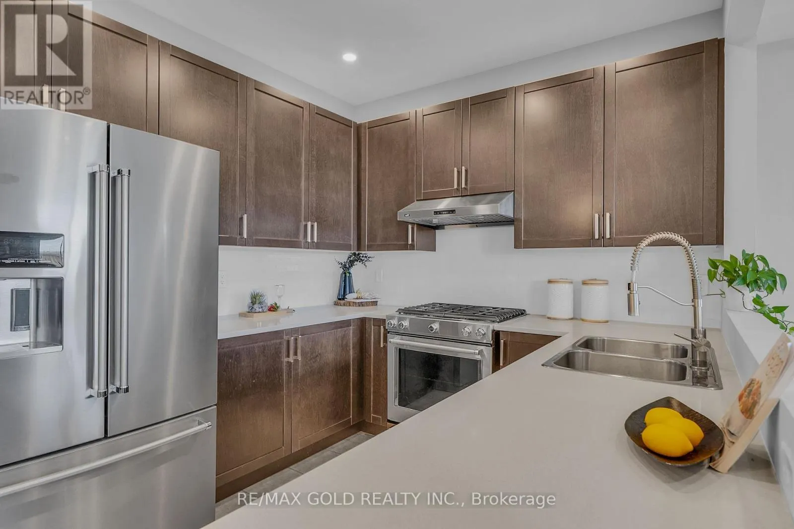 617 MOCKRIDGE TERRACE