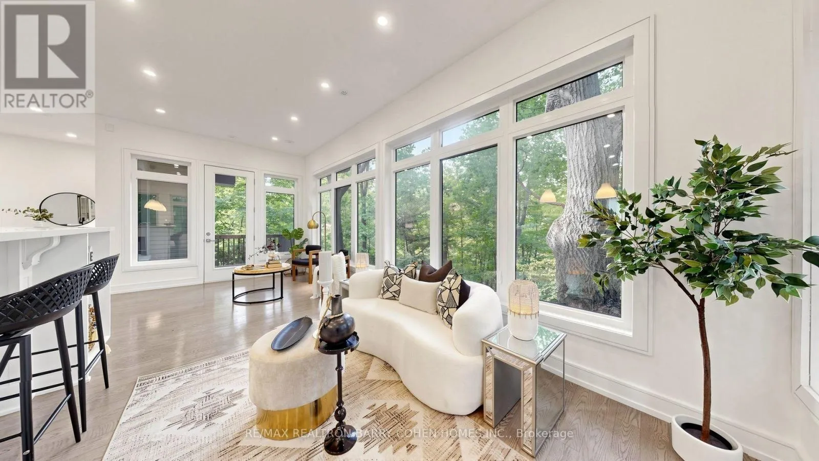 7 GREENBROOK DRIVE