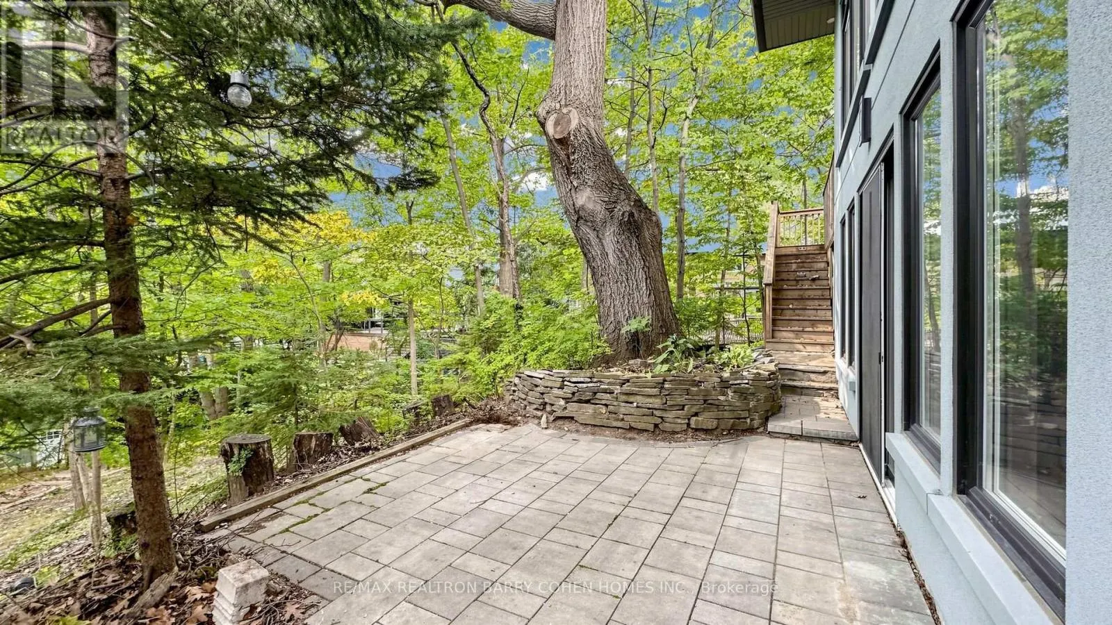 7 GREENBROOK DRIVE
