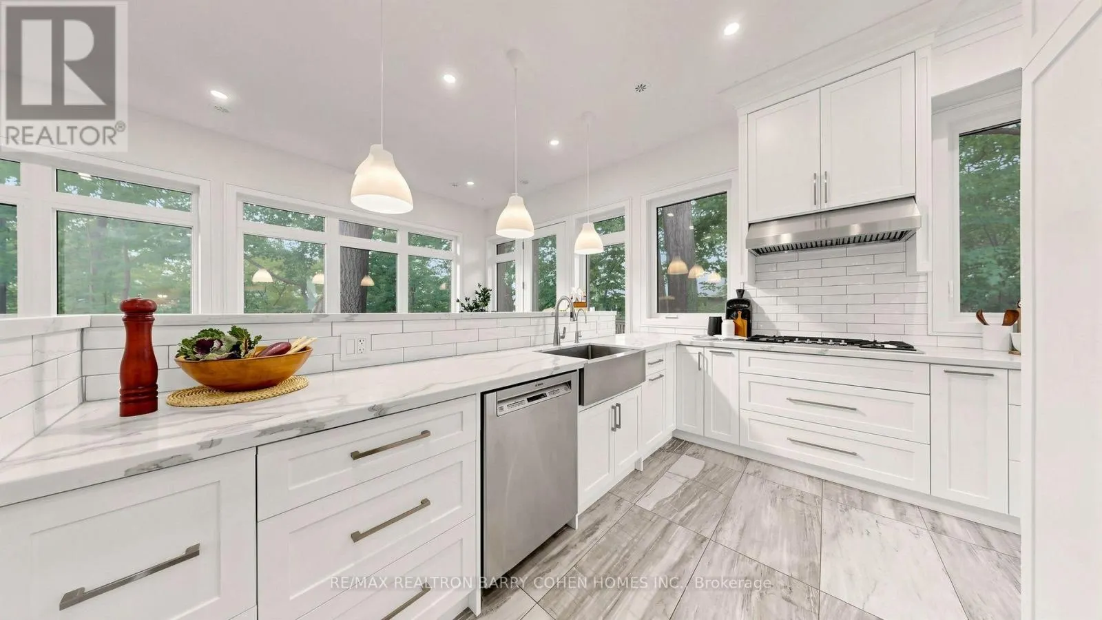 7 GREENBROOK DRIVE
