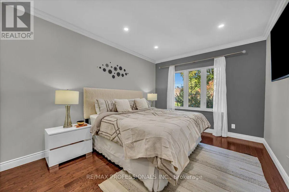 3 GAIR DRIVE