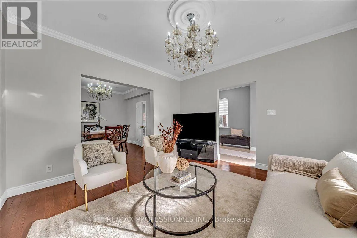 3 GAIR DRIVE
