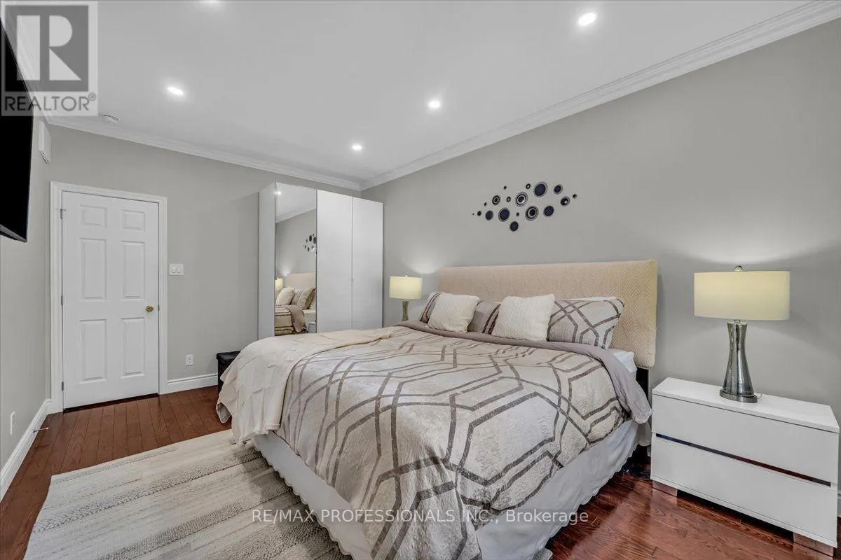 3 GAIR DRIVE