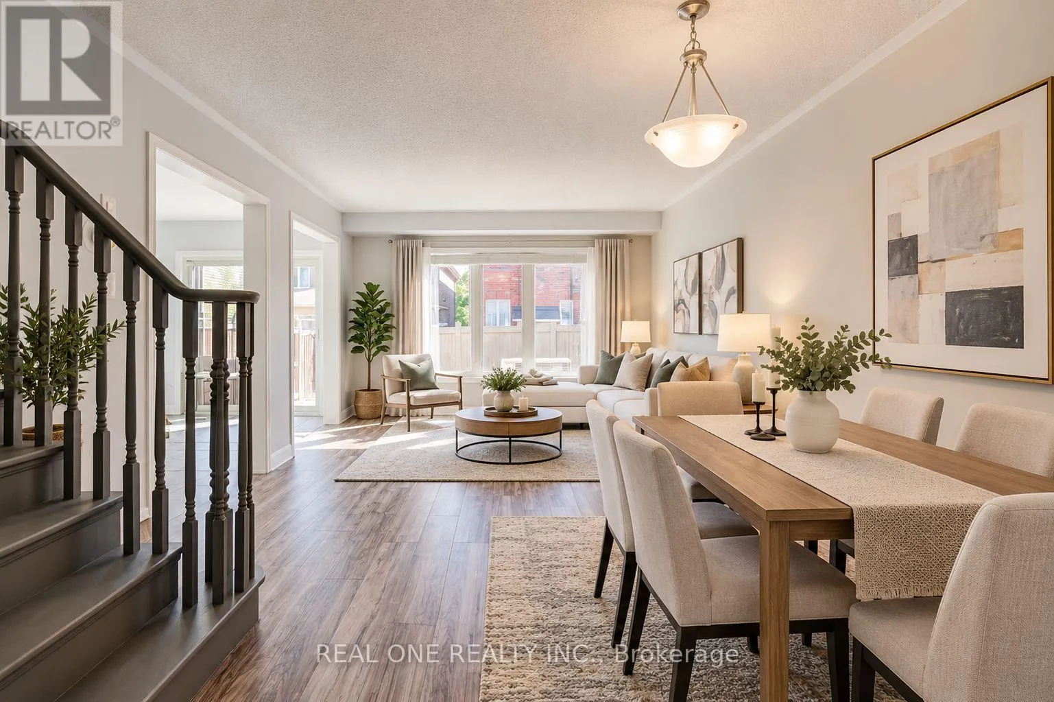 266 WOODLEY CRESCENT