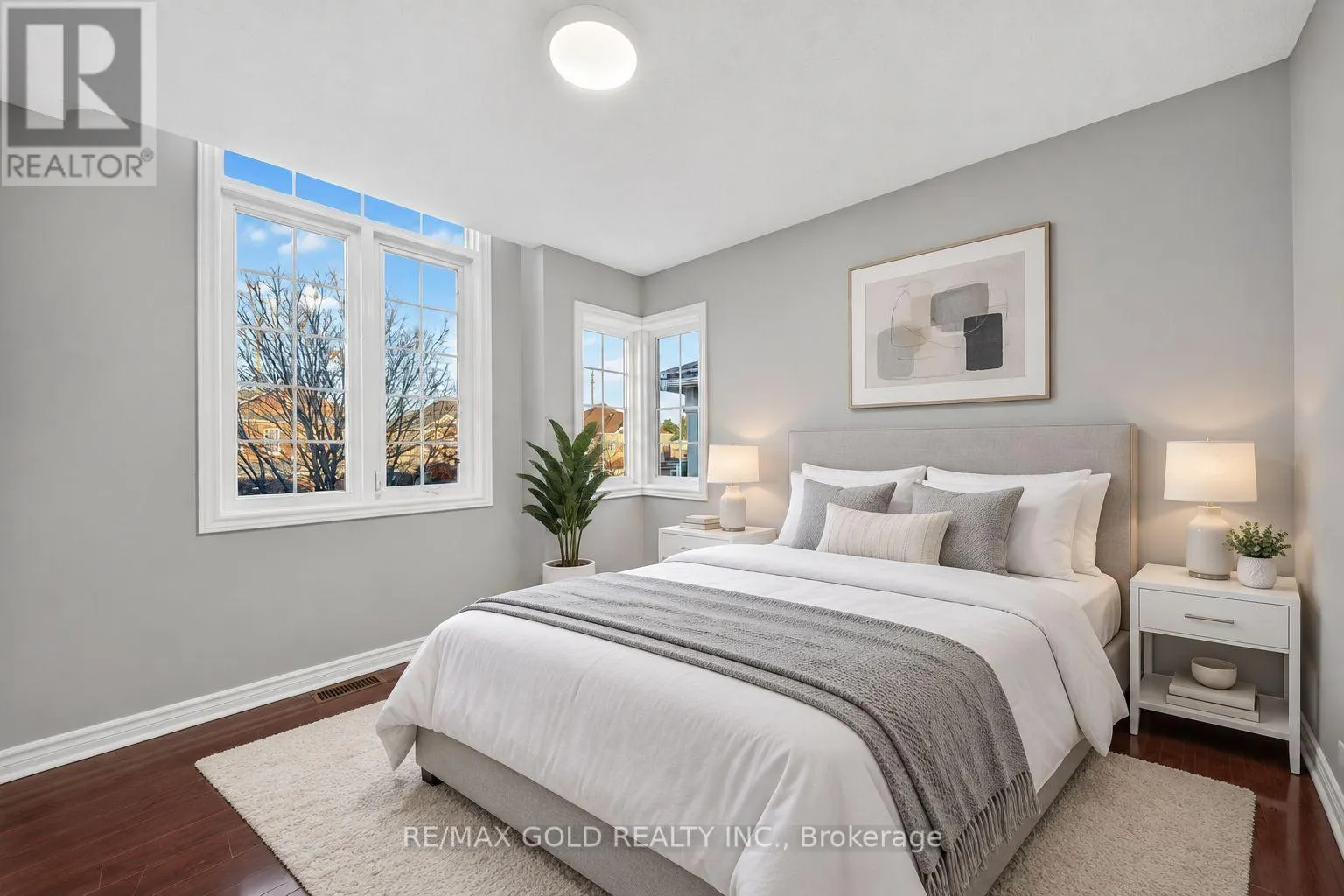 57 HARBOURTOWN CRESCENT