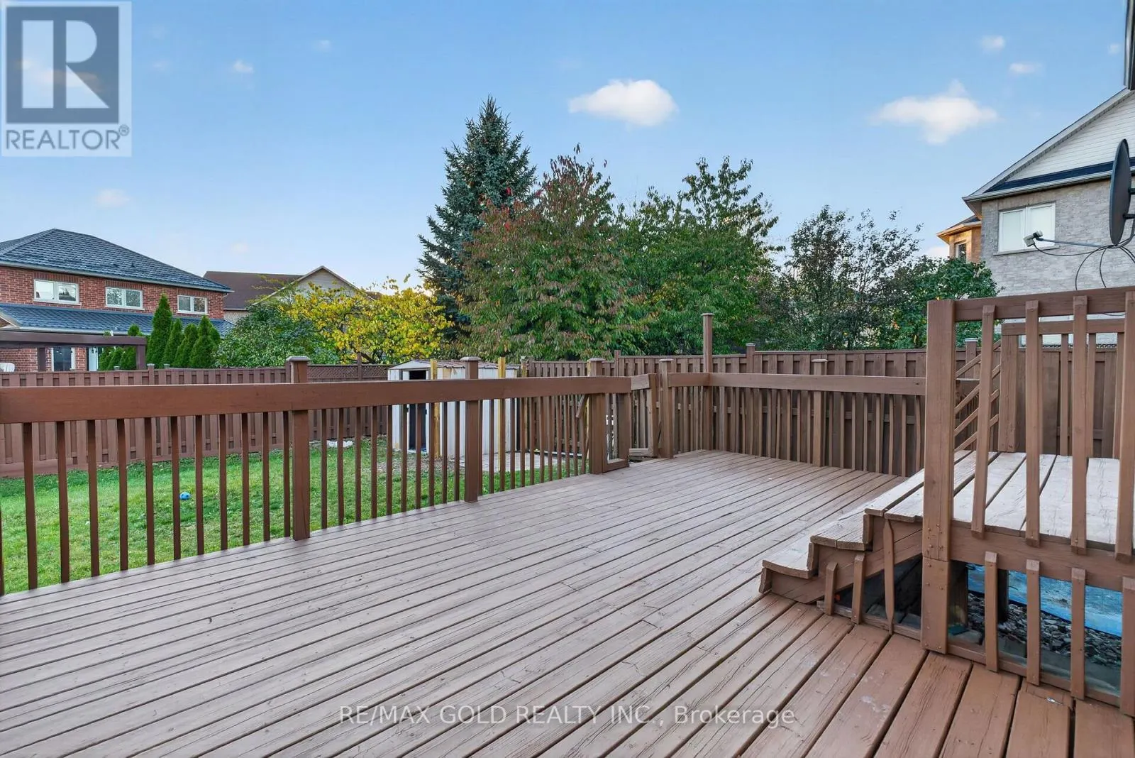 57 HARBOURTOWN CRESCENT