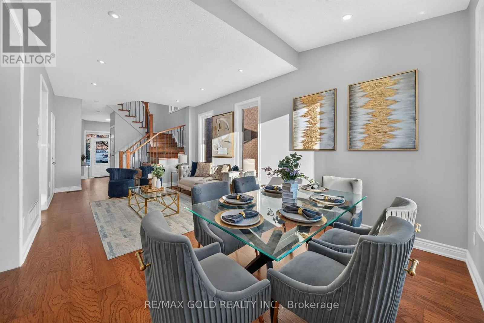 57 HARBOURTOWN CRESCENT