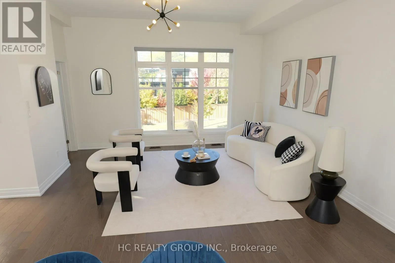 2130 ROYAL GALA CIRCLE