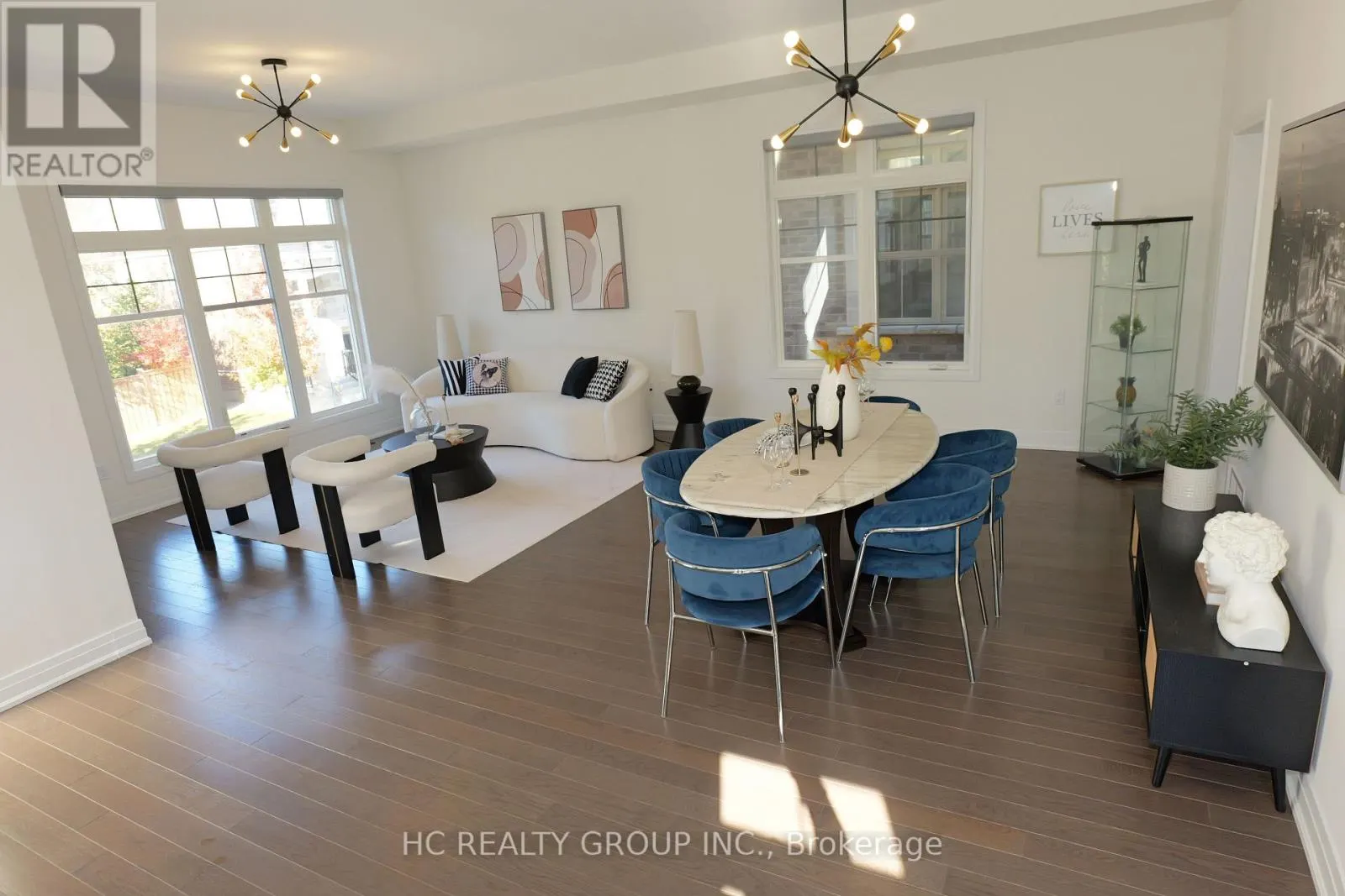 2130 ROYAL GALA CIRCLE
