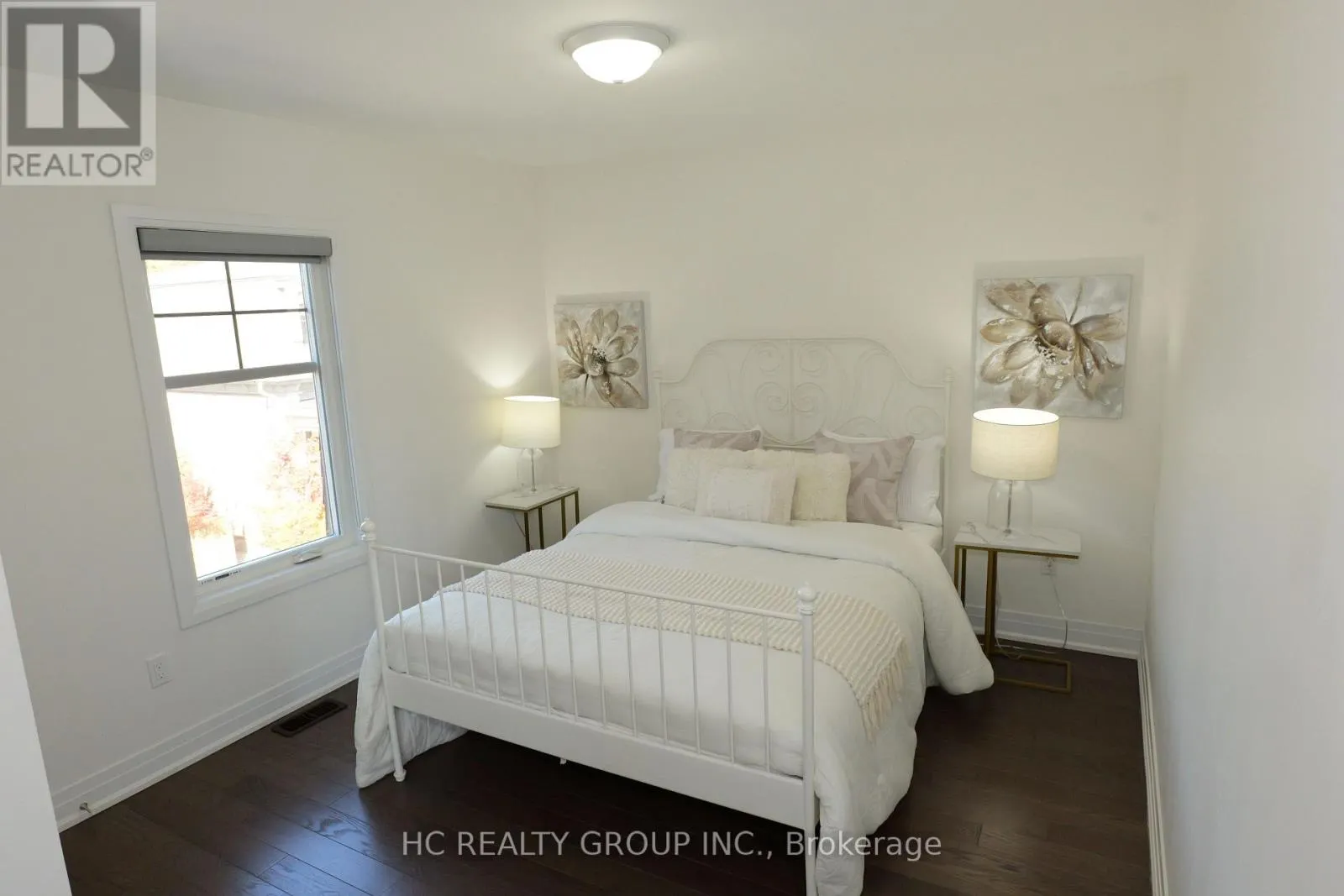 2130 ROYAL GALA CIRCLE