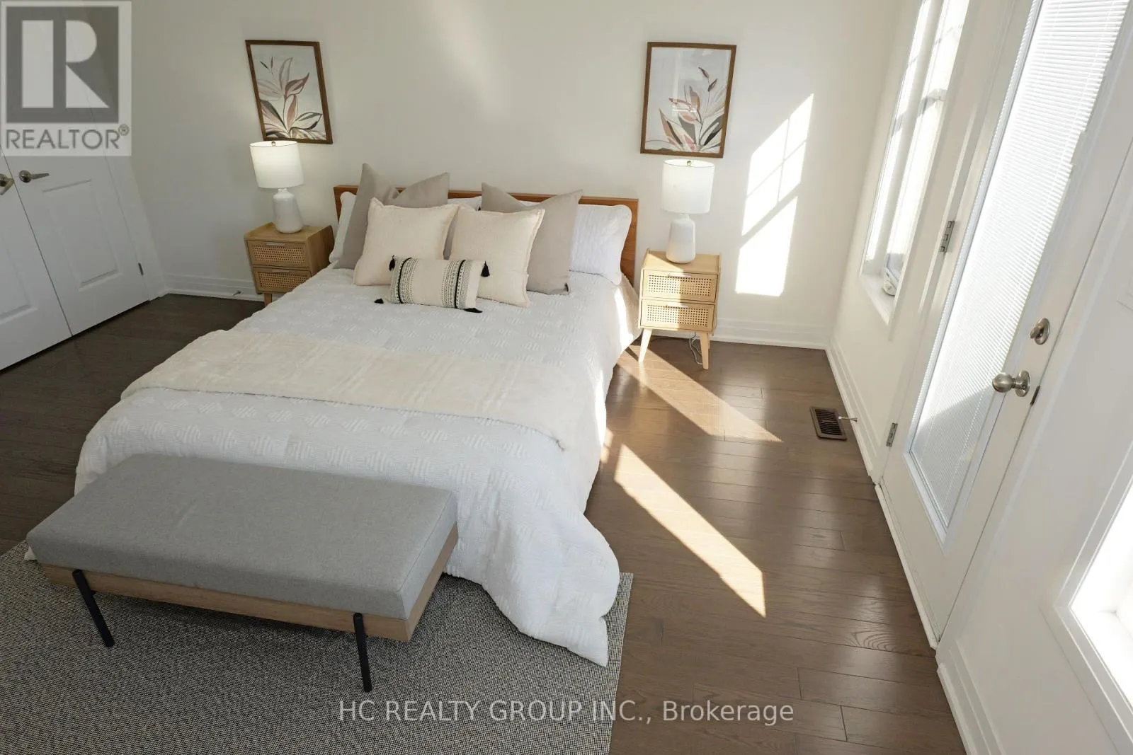 2130 ROYAL GALA CIRCLE