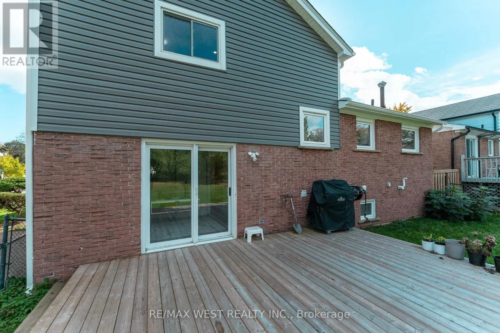 2545 WINDJAMMER ROAD