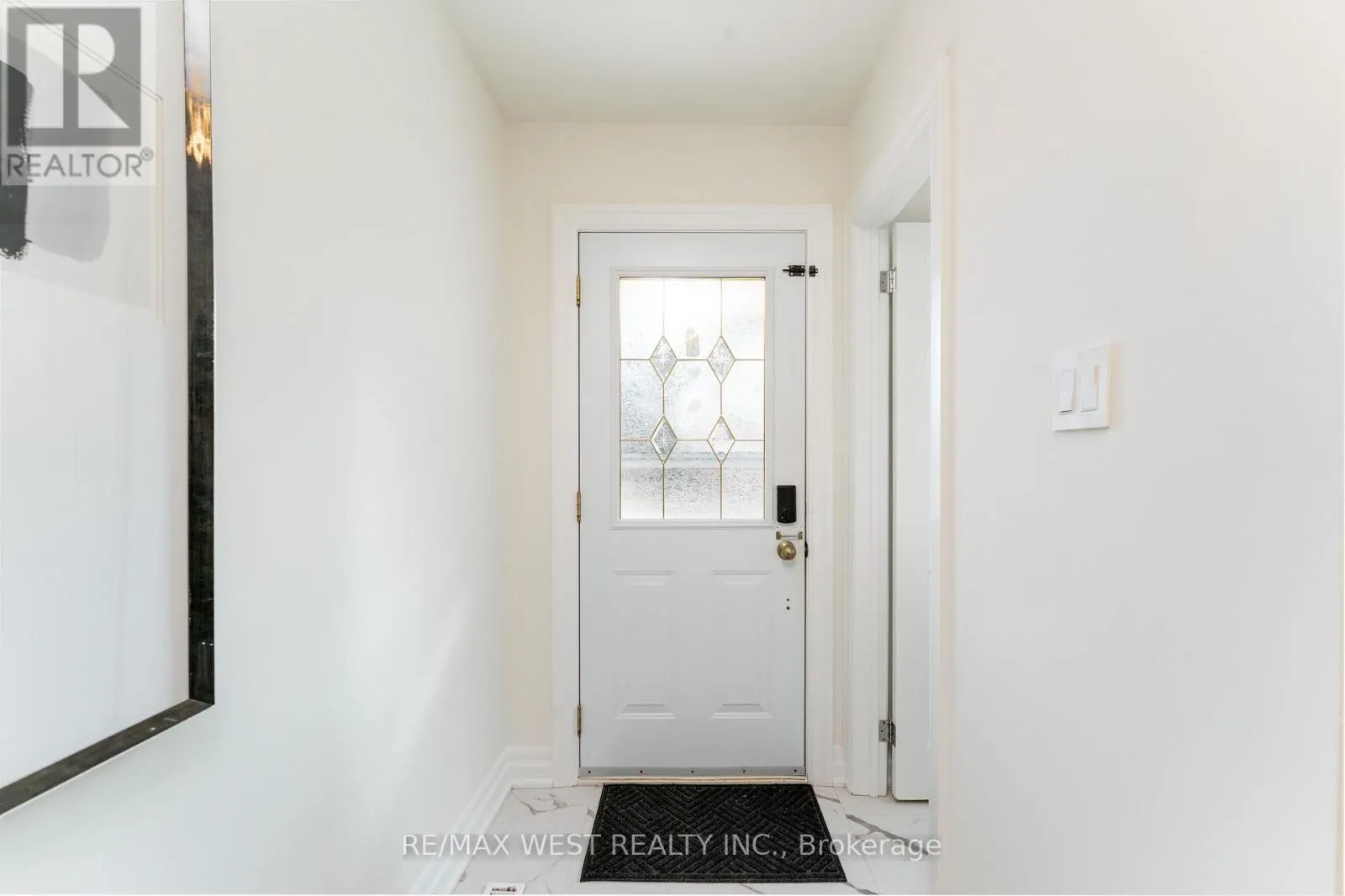 2545 WINDJAMMER ROAD