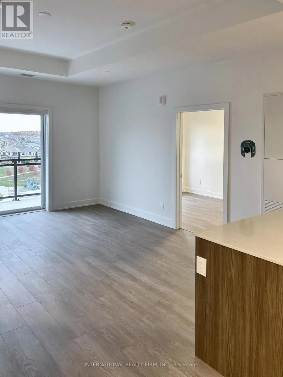 705 - 3008 WILLIAM CUTMORE BOULEVARD