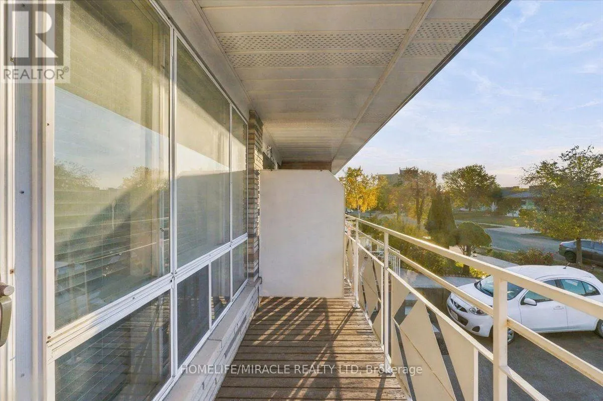 3753 CRABTREE CRESCENT