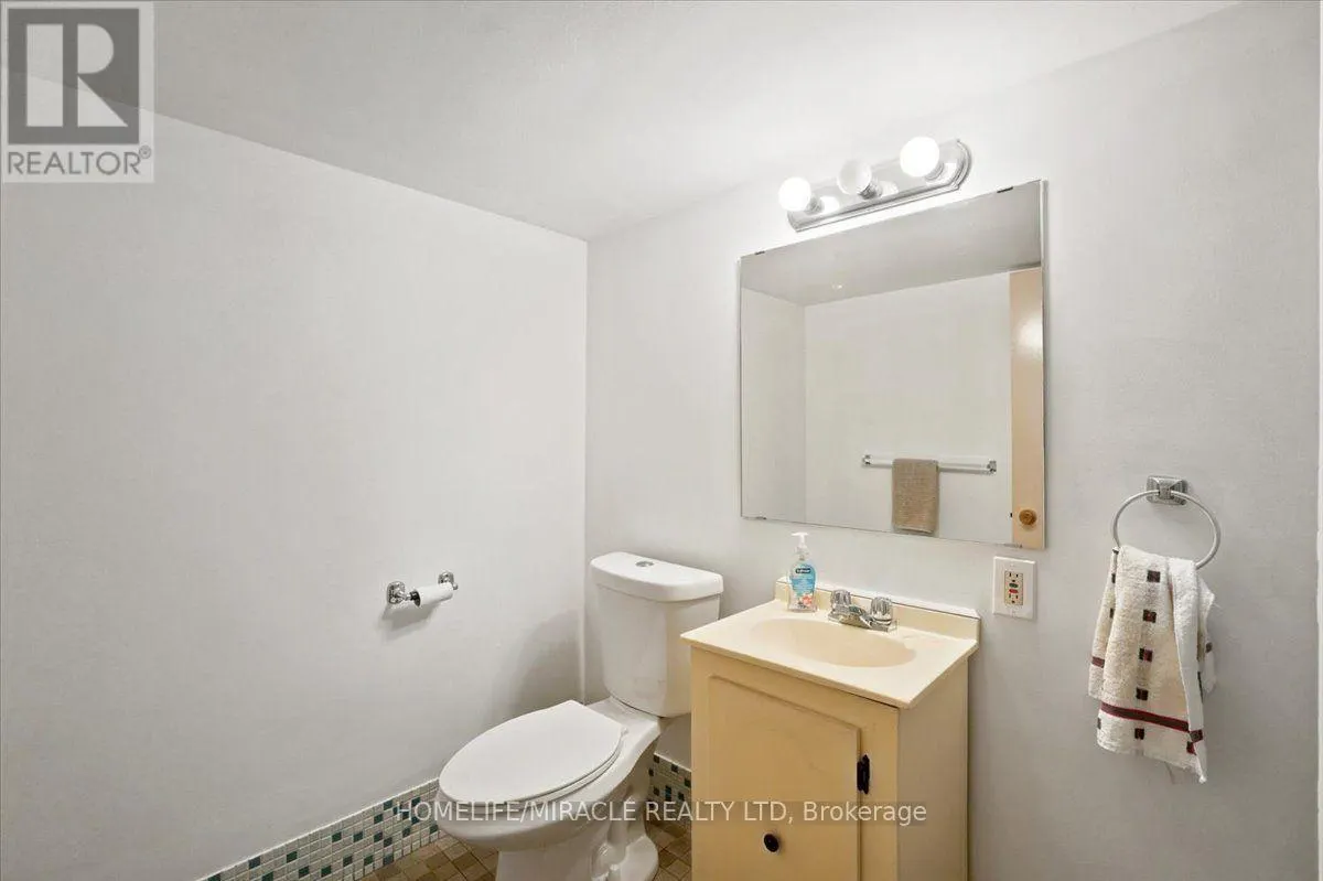 3753 CRABTREE CRESCENT