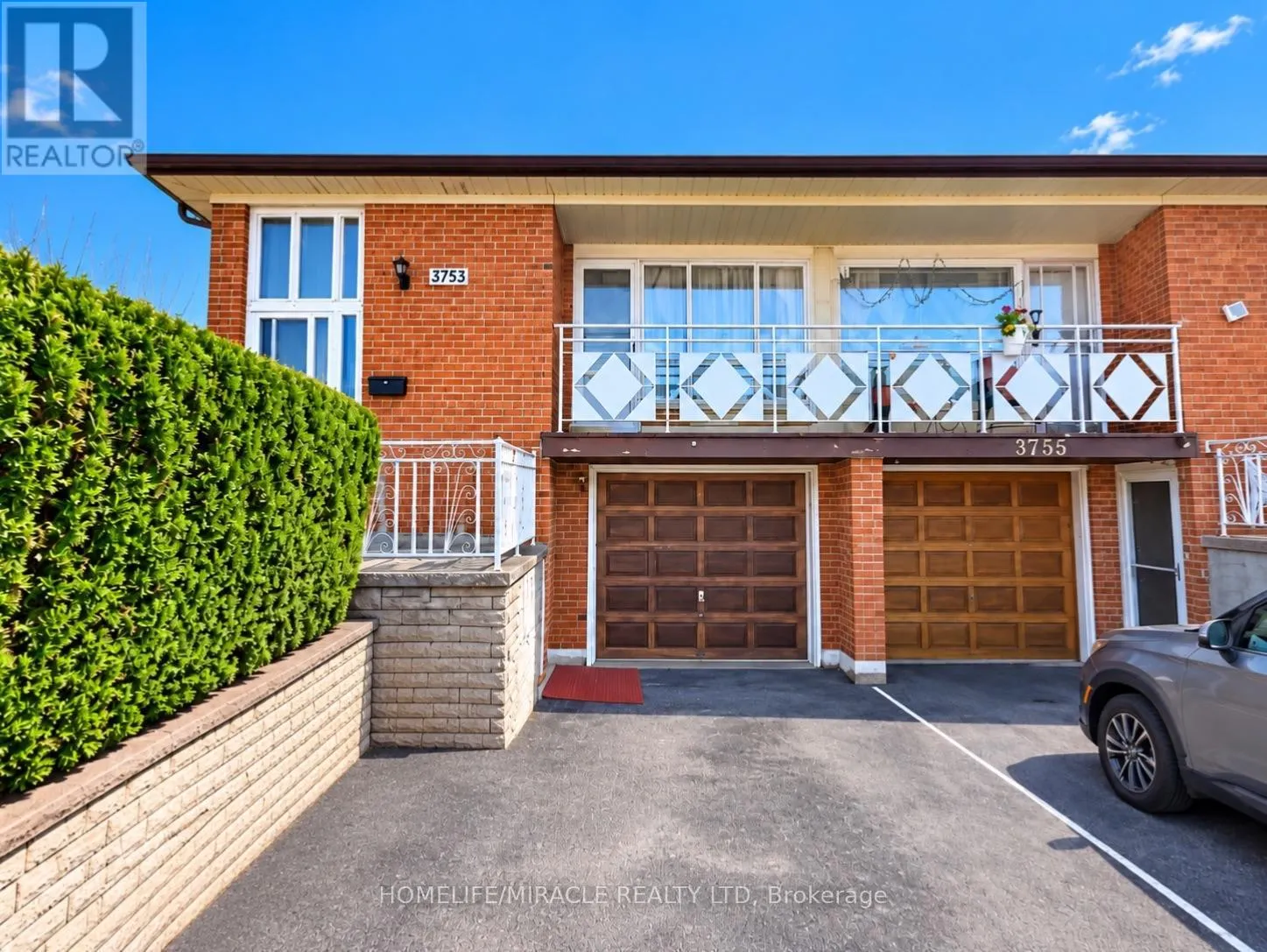 3753 CRABTREE CRESCENT