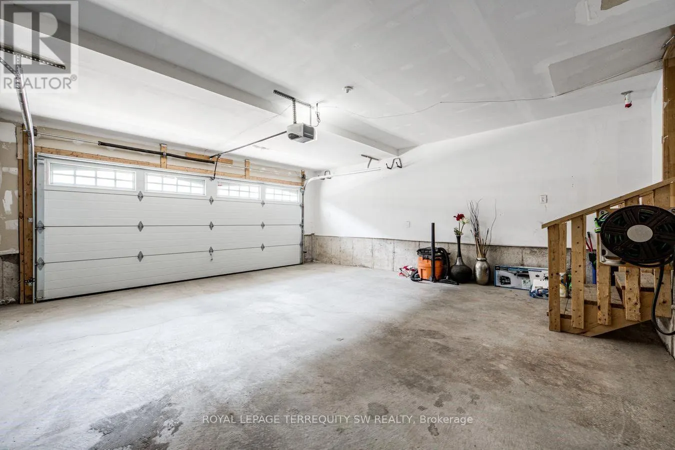 248 ELLEN DAVIDSON DRIVE