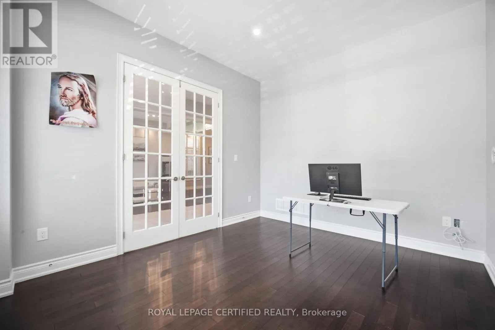 8833 CREDITVIEW ROAD
