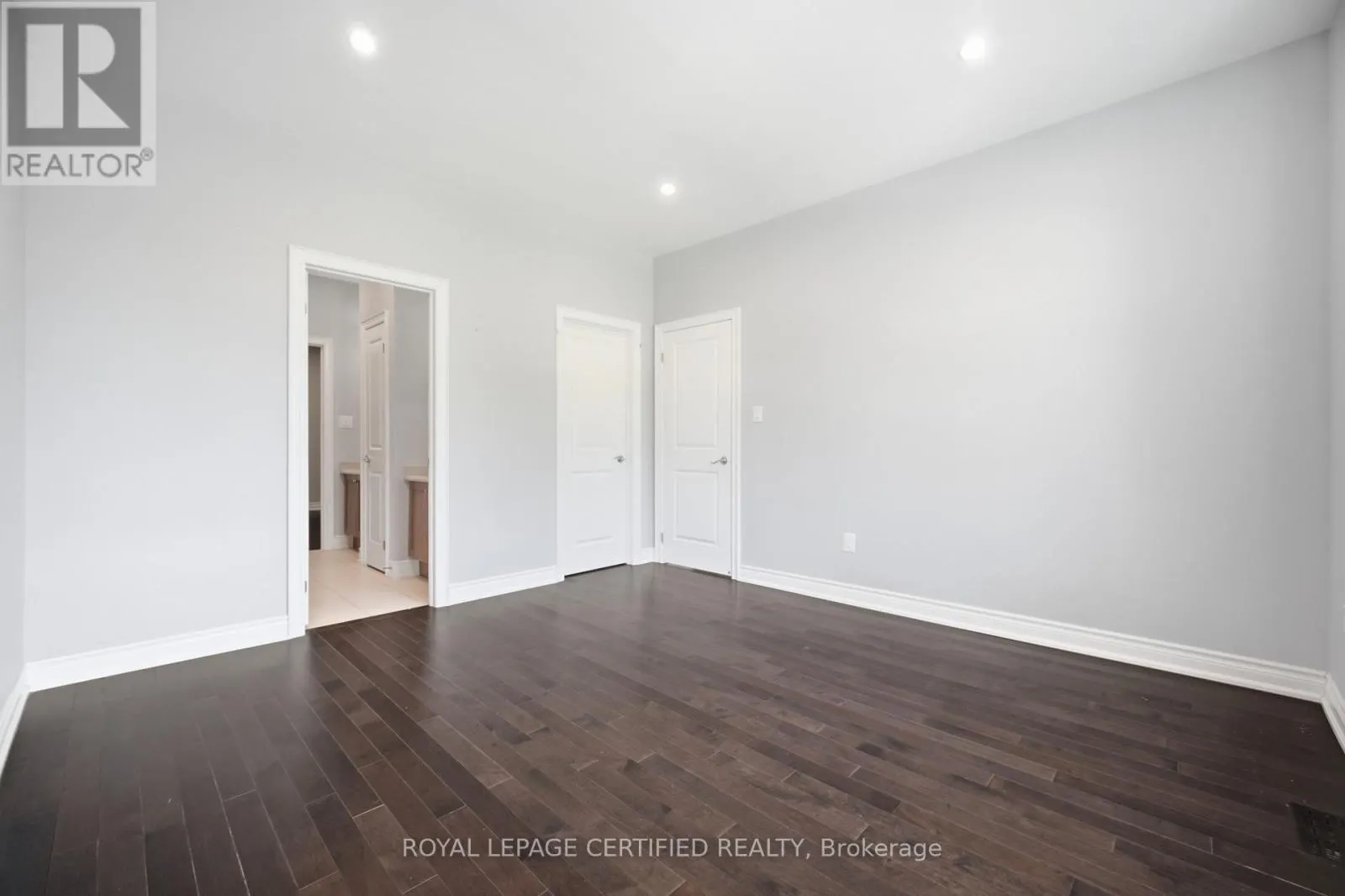 8833 CREDITVIEW ROAD