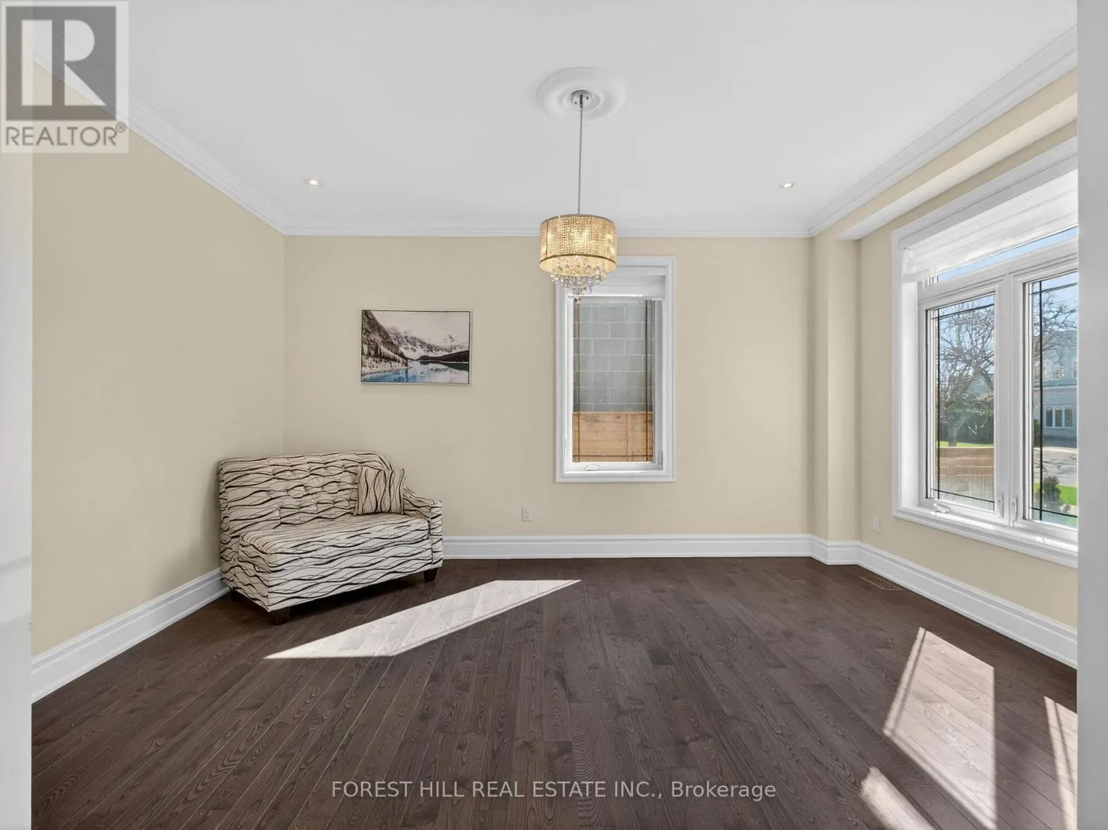 114 REGENT ROAD