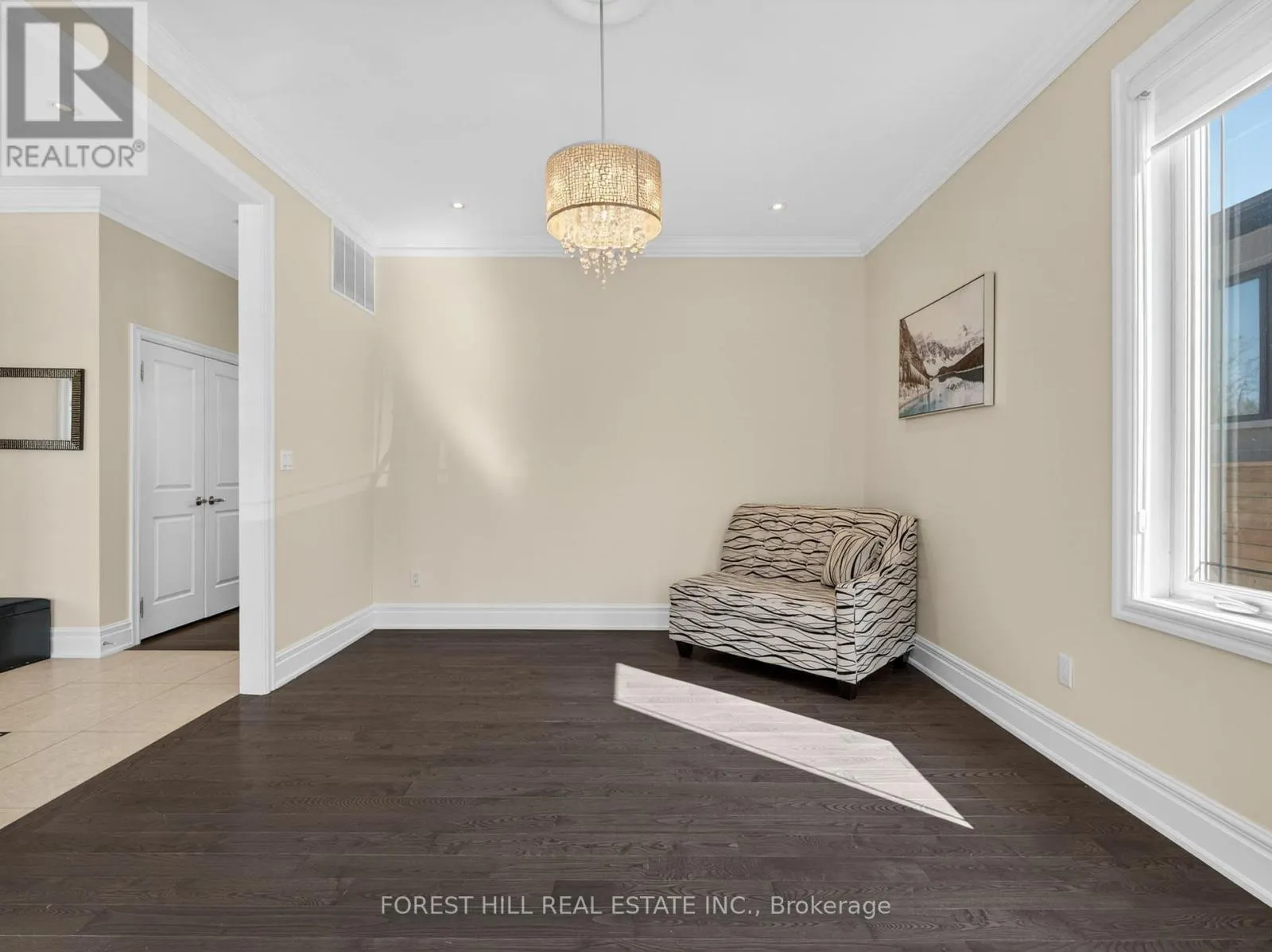 114 REGENT ROAD
