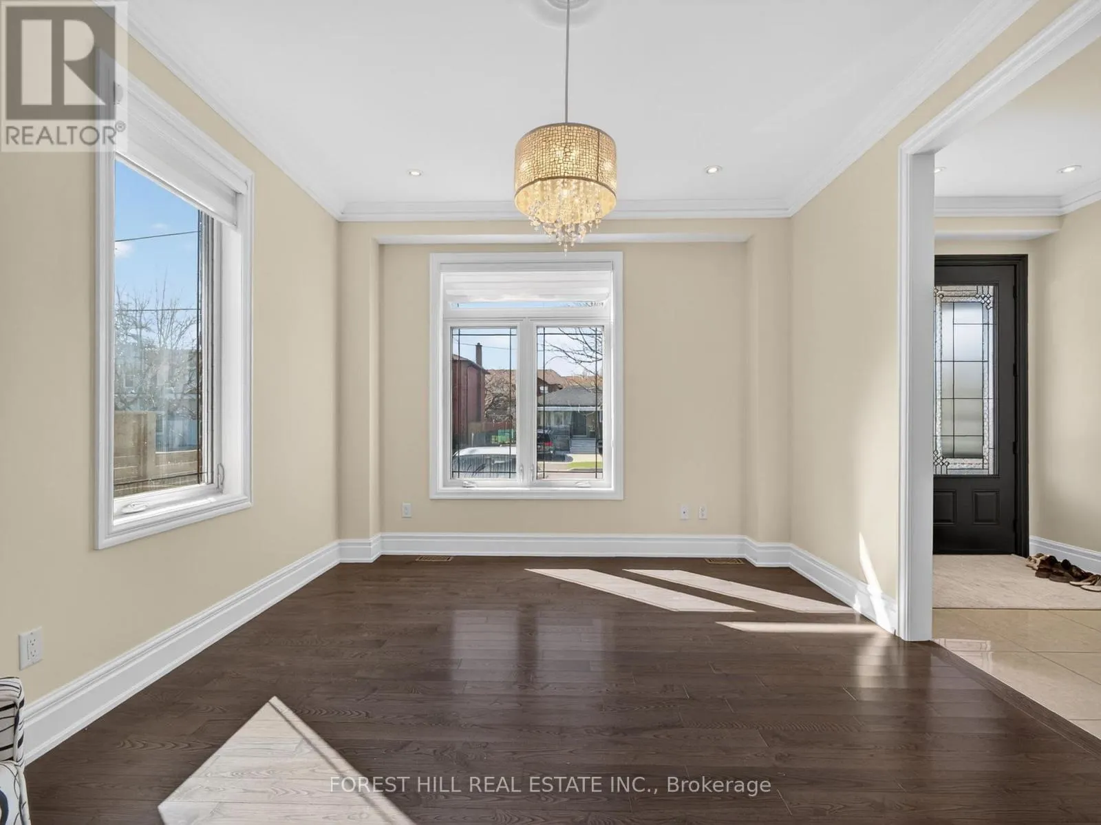 114 REGENT ROAD