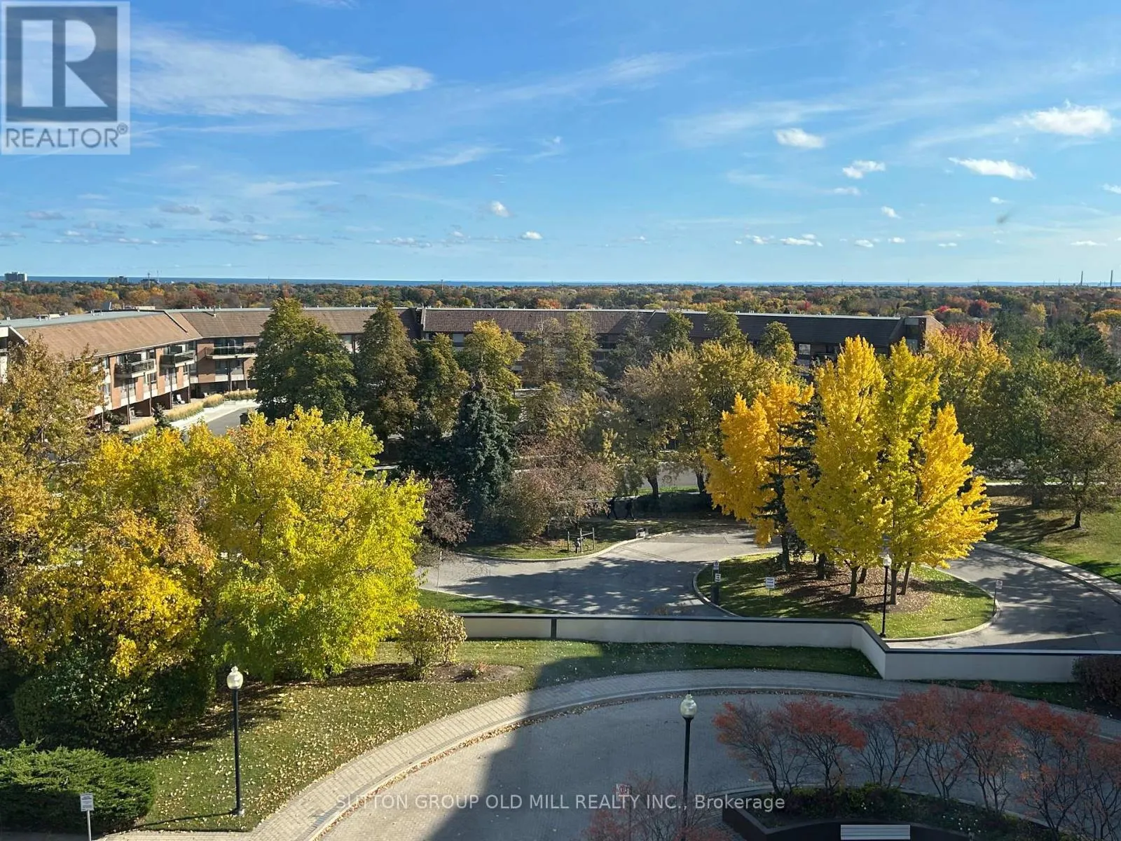 609 - 1001 CEDARGLEN GATE