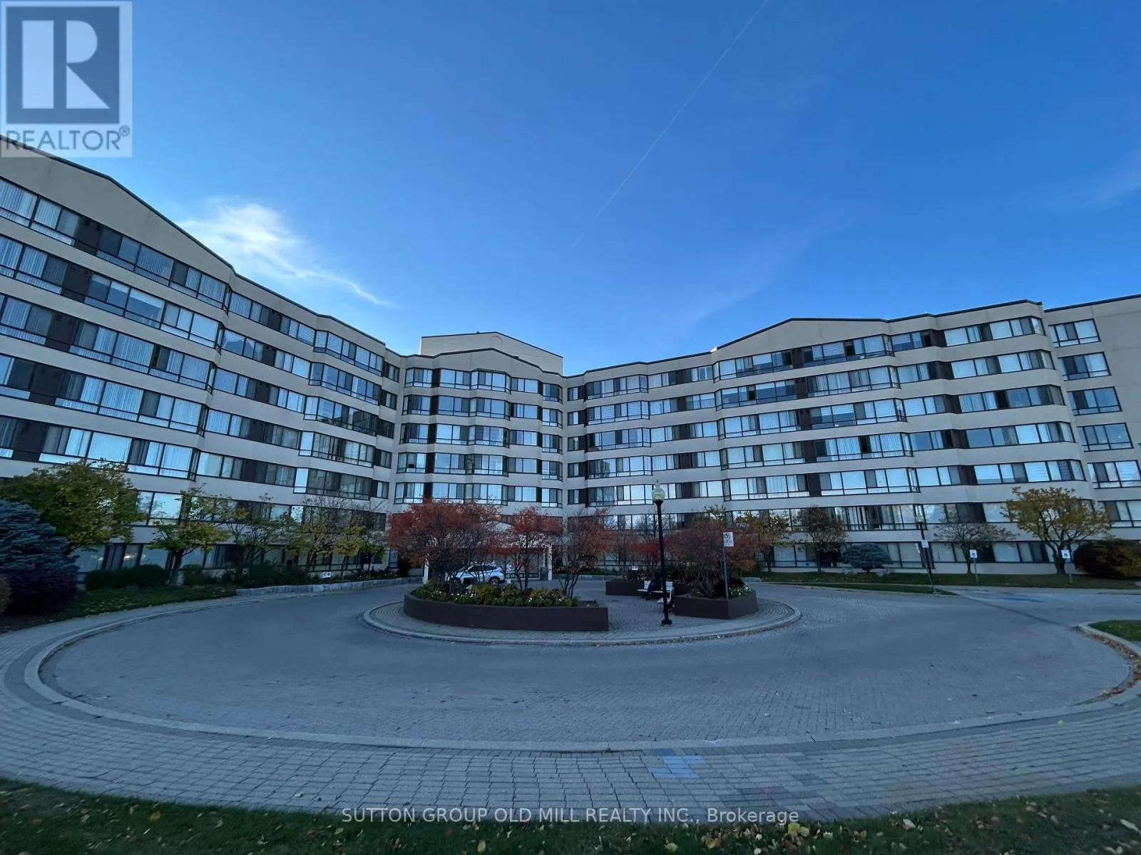 609 - 1001 CEDARGLEN GATE