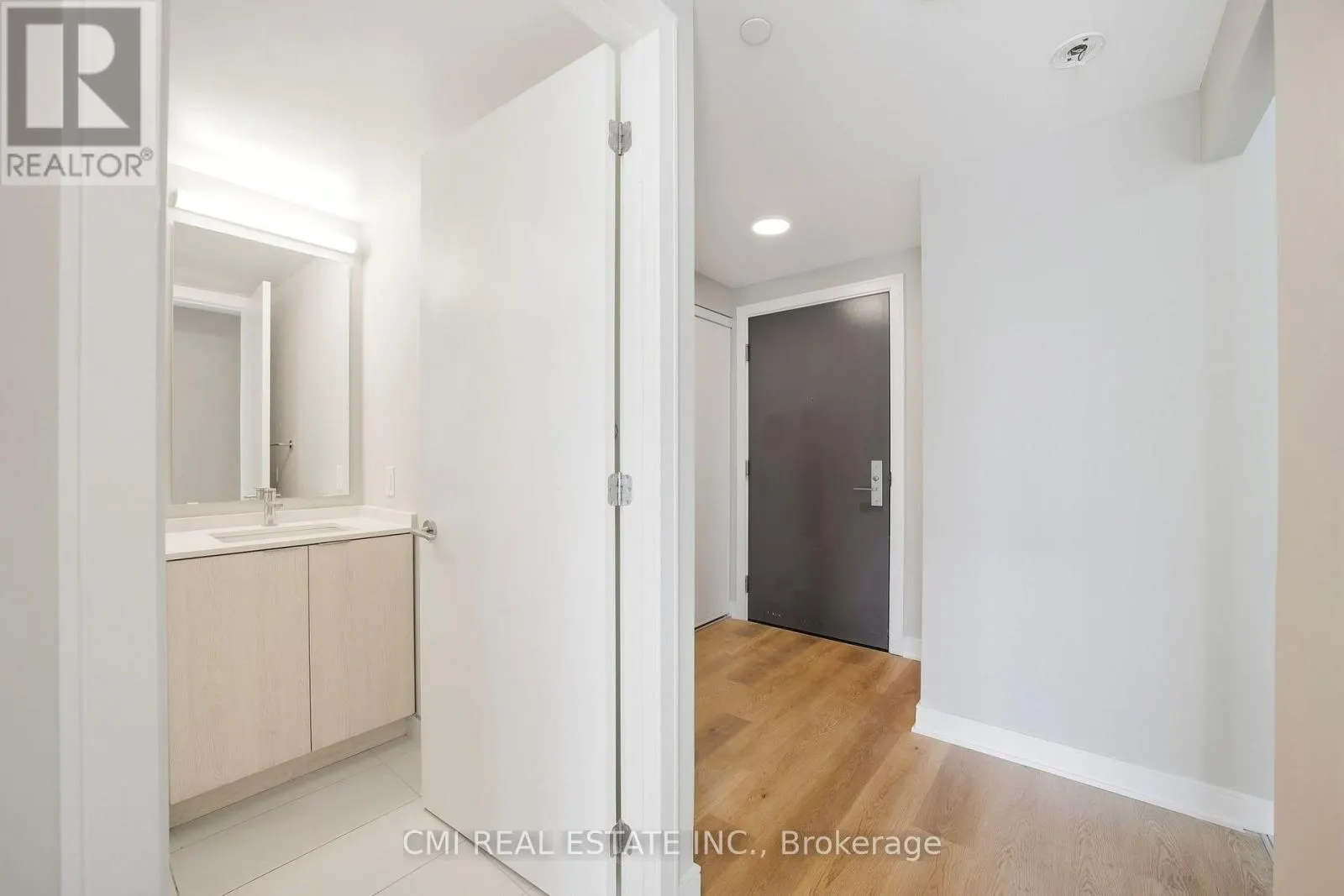 1101 - 86 DUNDAS STREET E