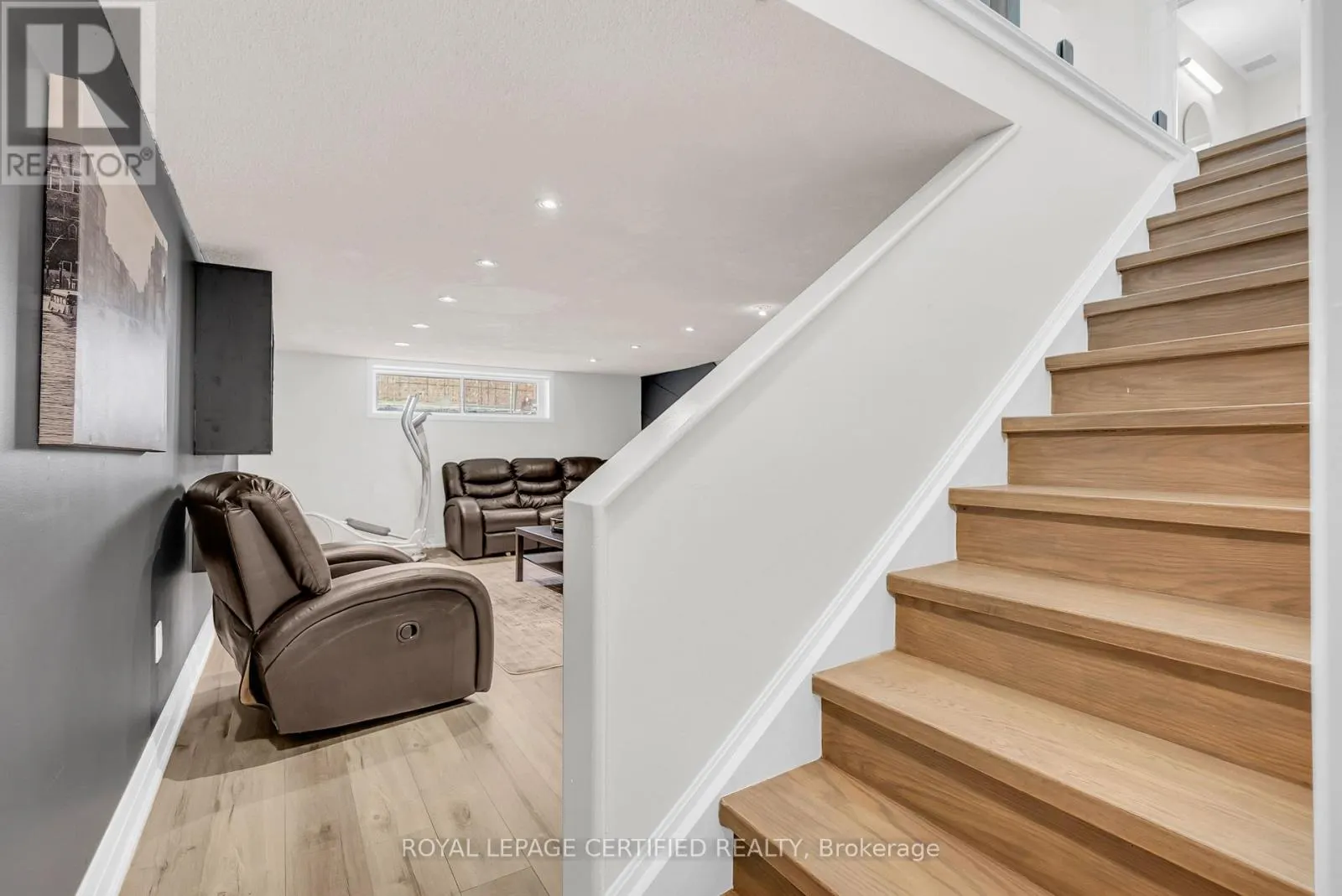 1359 KENMUIR AVENUE
