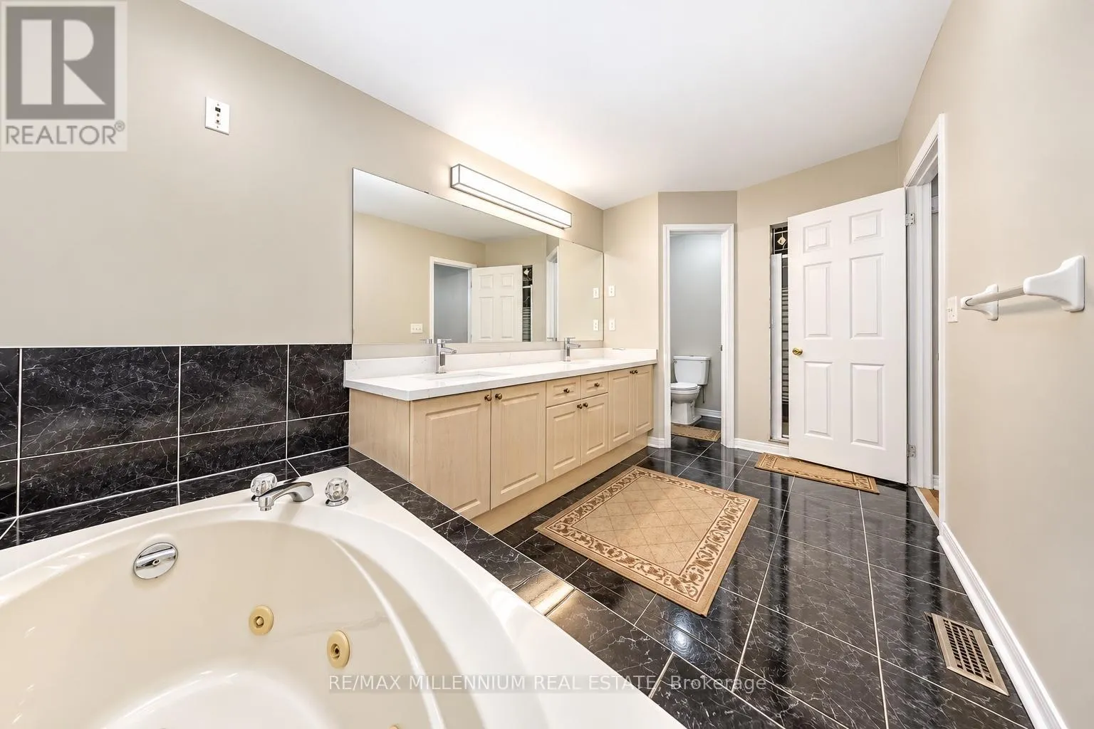 3 COGSWELL CRESCENT