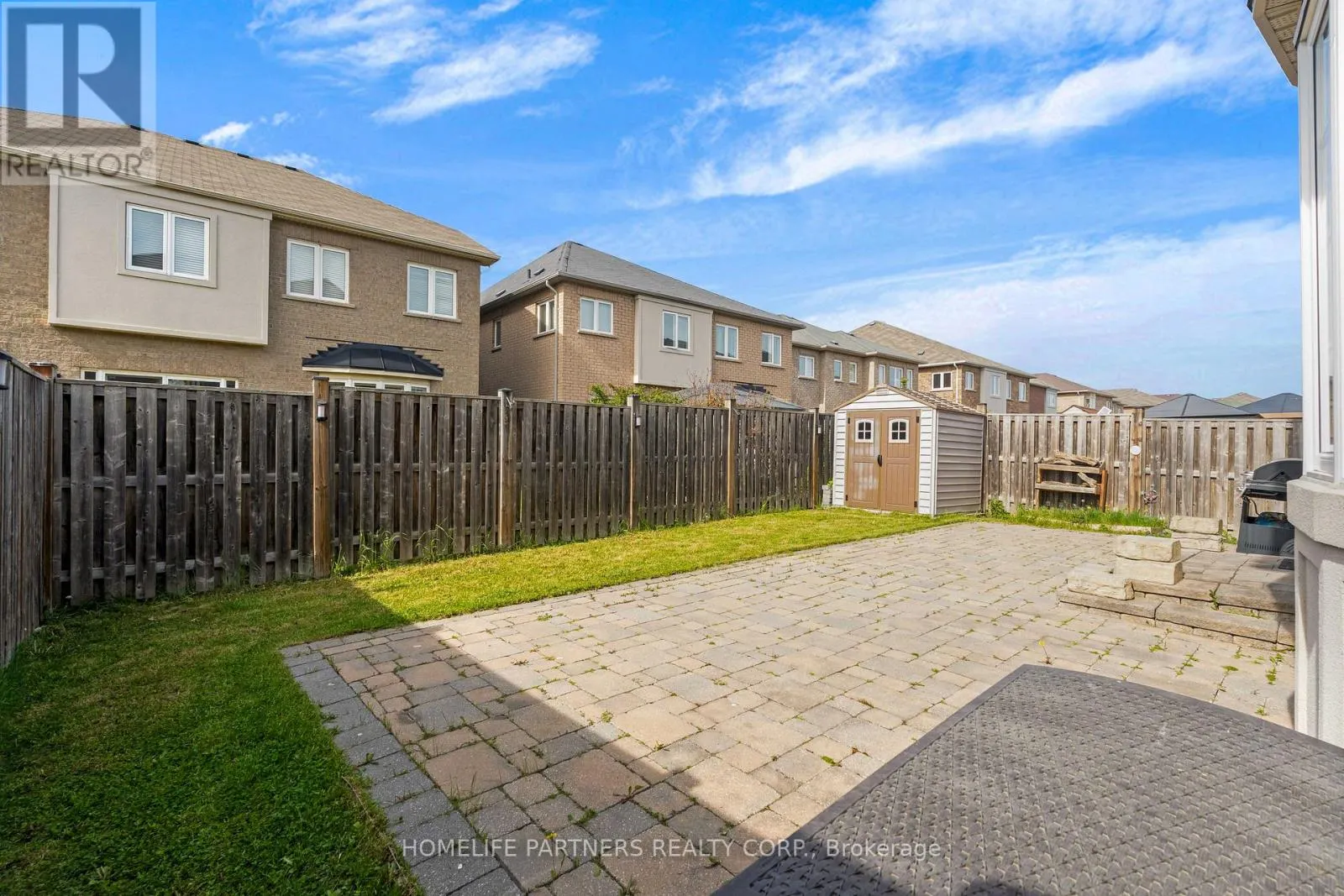 15 OAKHAVEN ROAD