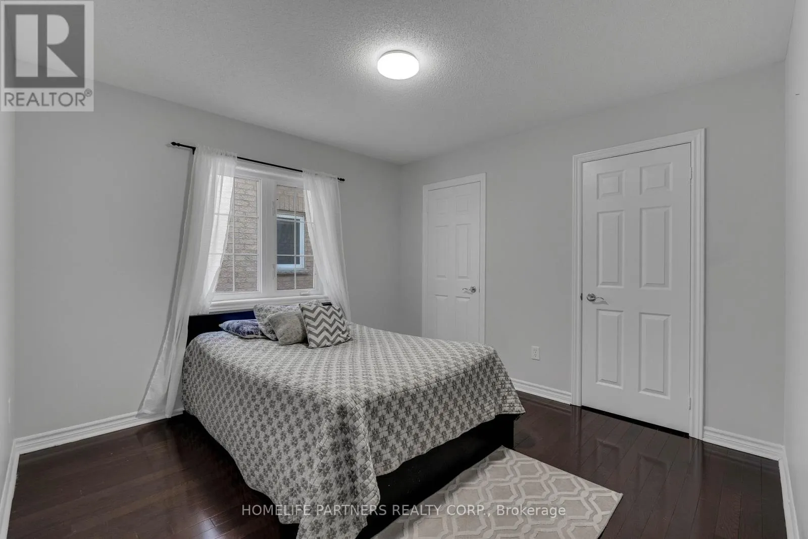 15 OAKHAVEN ROAD