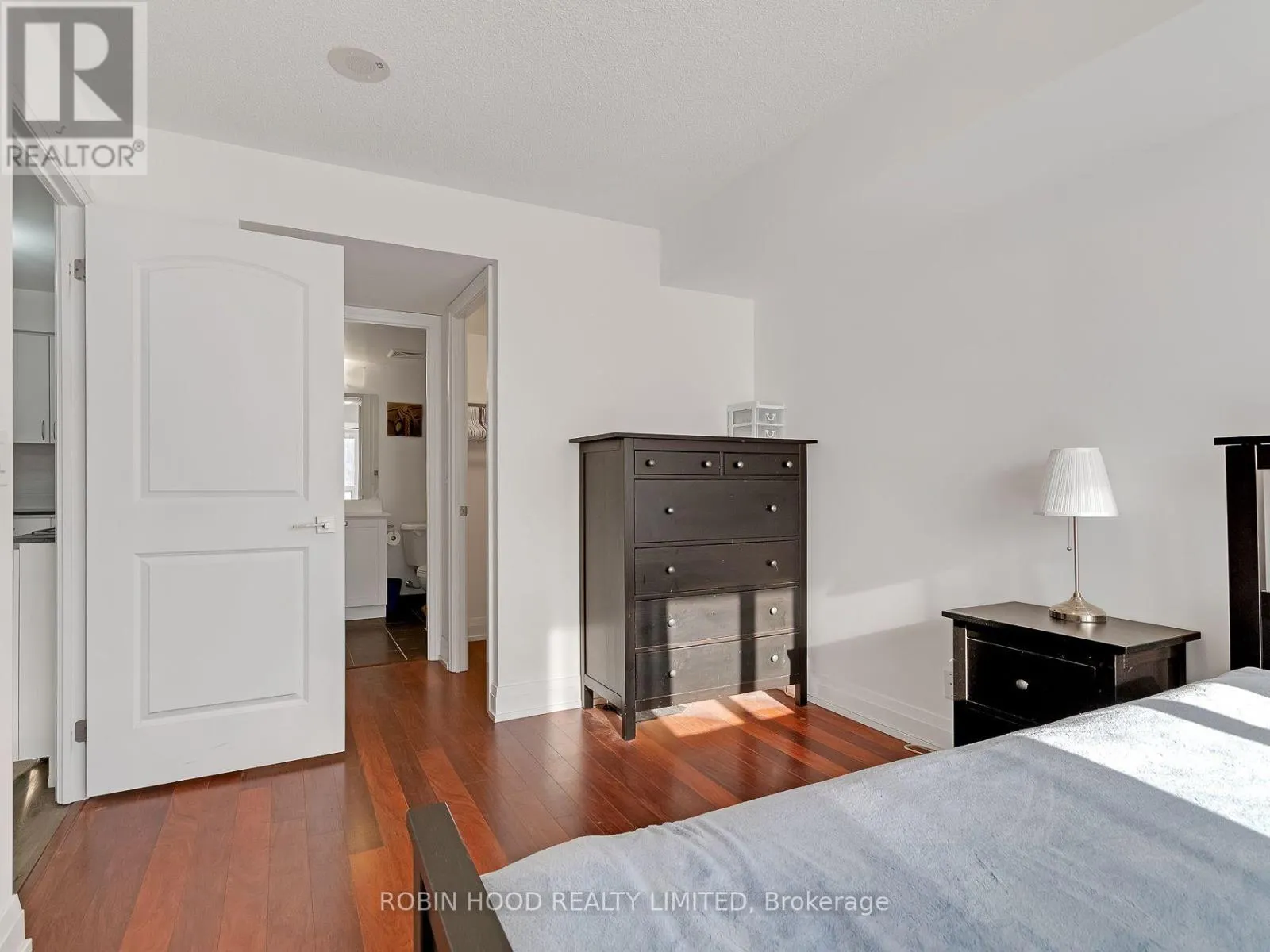601 - 1 DE BOERS DRIVE