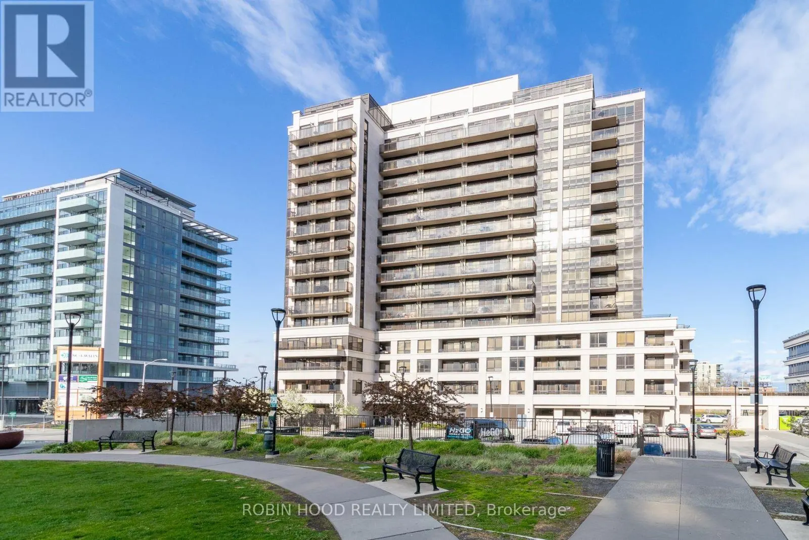 601 - 1 DE BOERS DRIVE